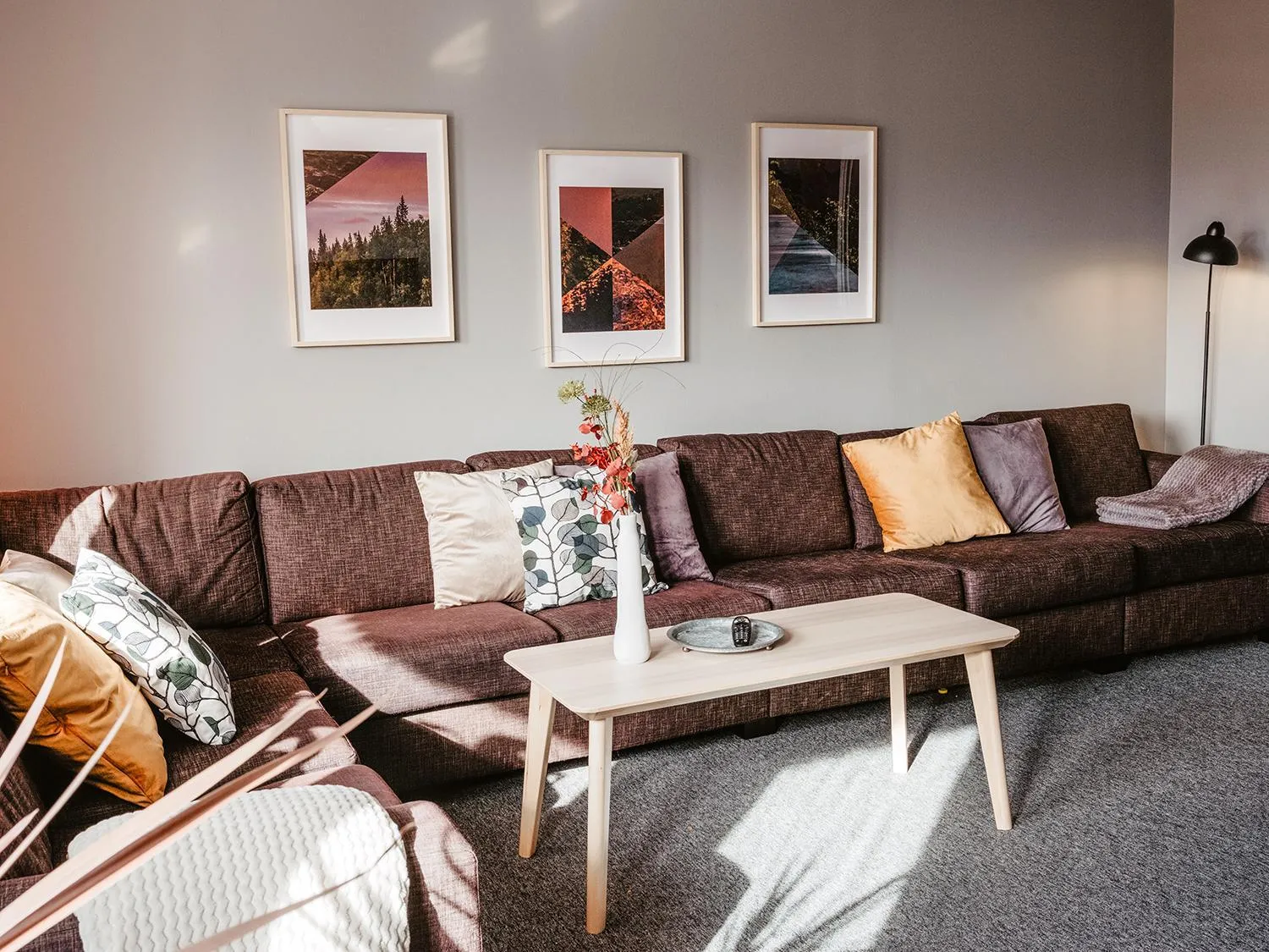 Communal lounge/ TV room in Norrland YMCA Hostel Umeå