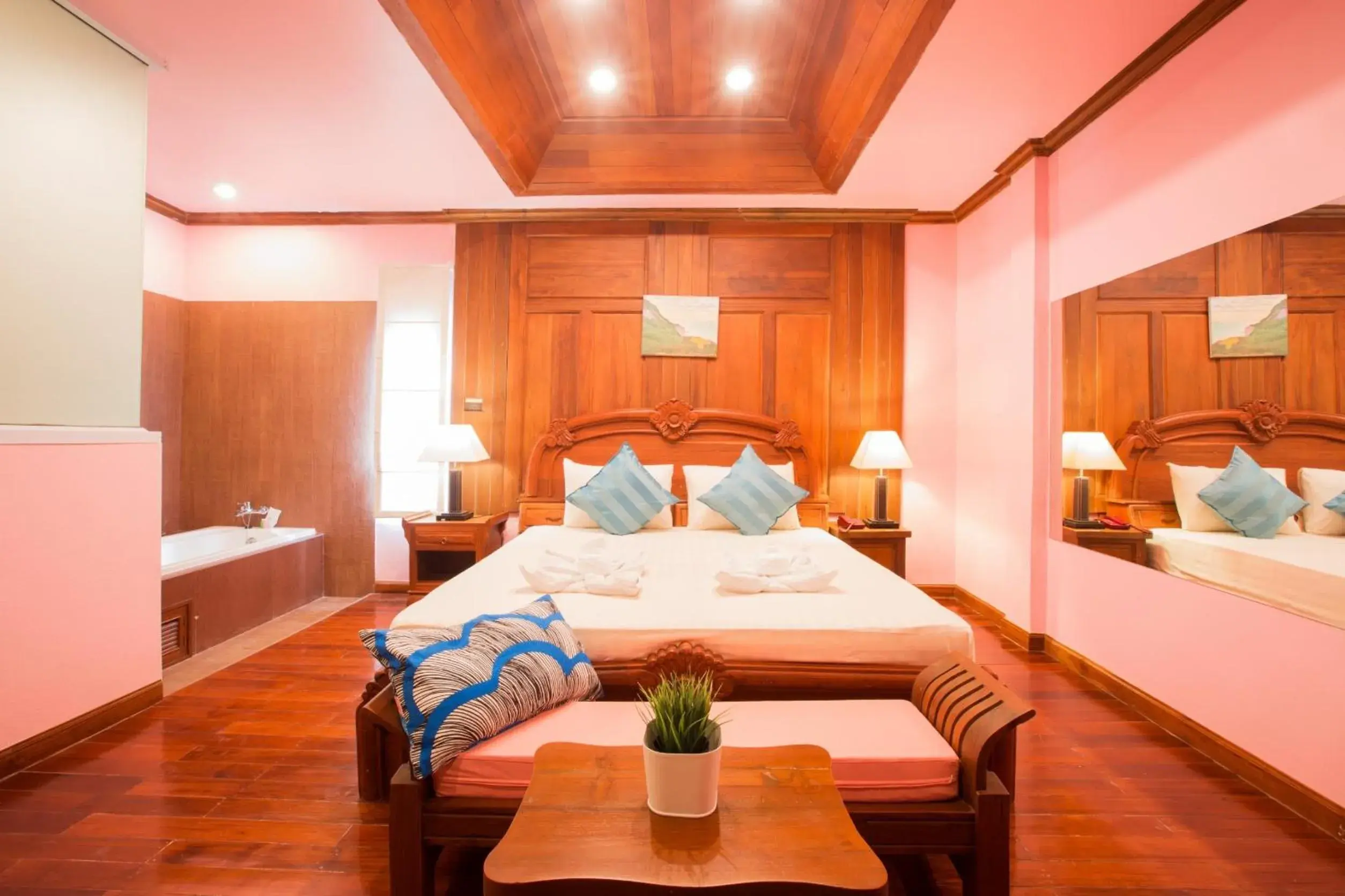 Double or Twin Room in S48 Hotel Double or Twin Room in S48 Hotel