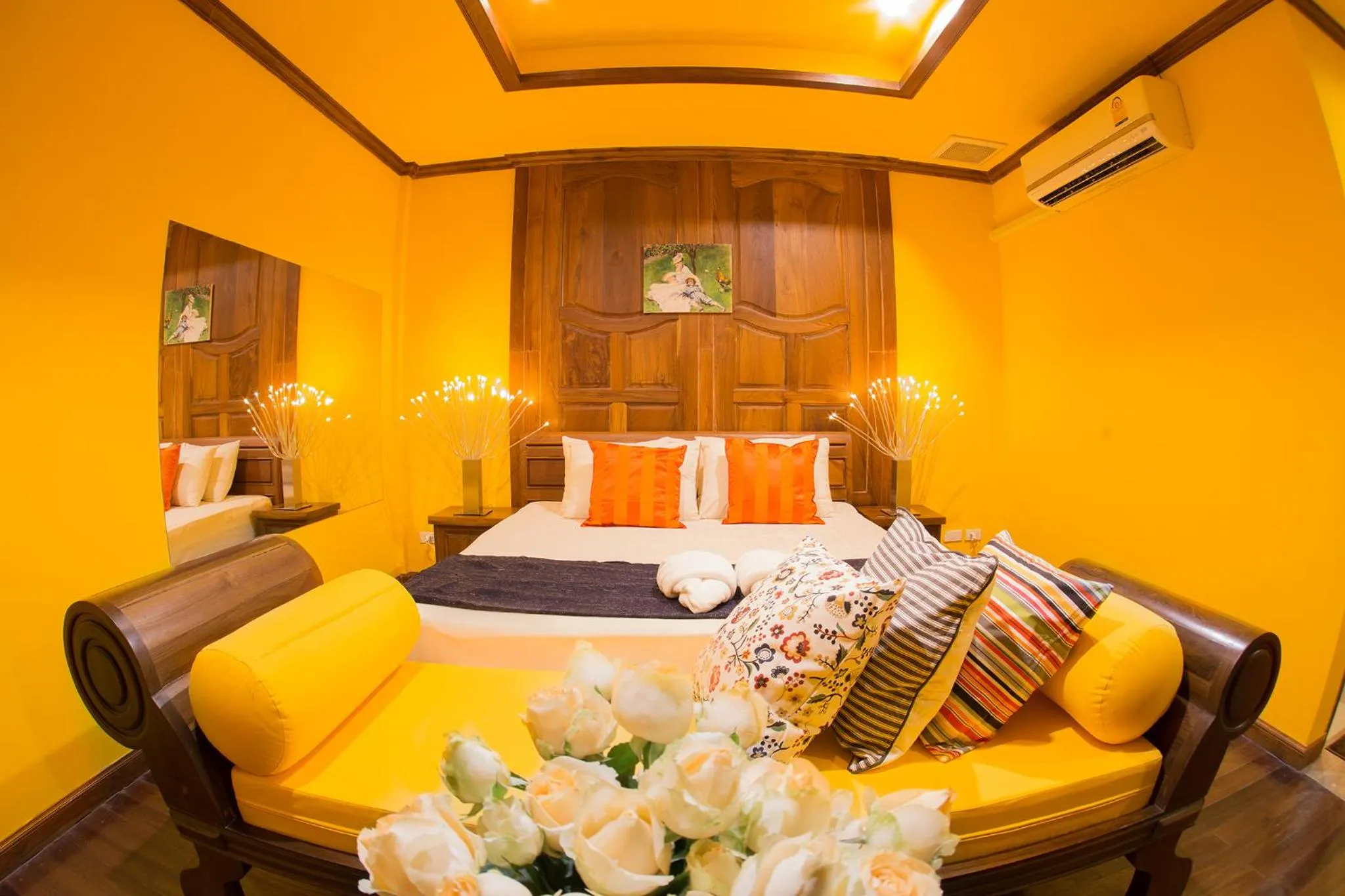 Bedroom, Bed in S48 Hotel