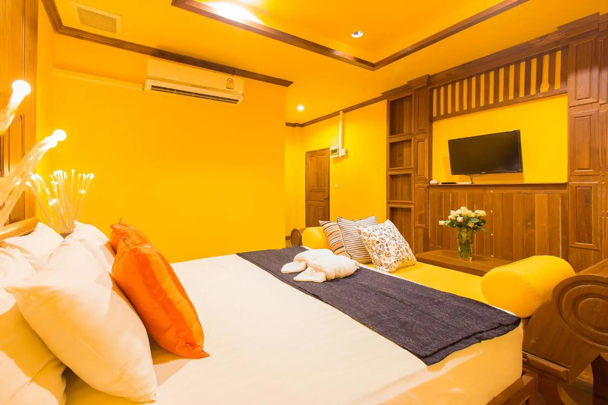 Superior Double or Twin Room with Garden View in S48 Hotel Superior Double or Twin Room with Garden View in S48 Hotel