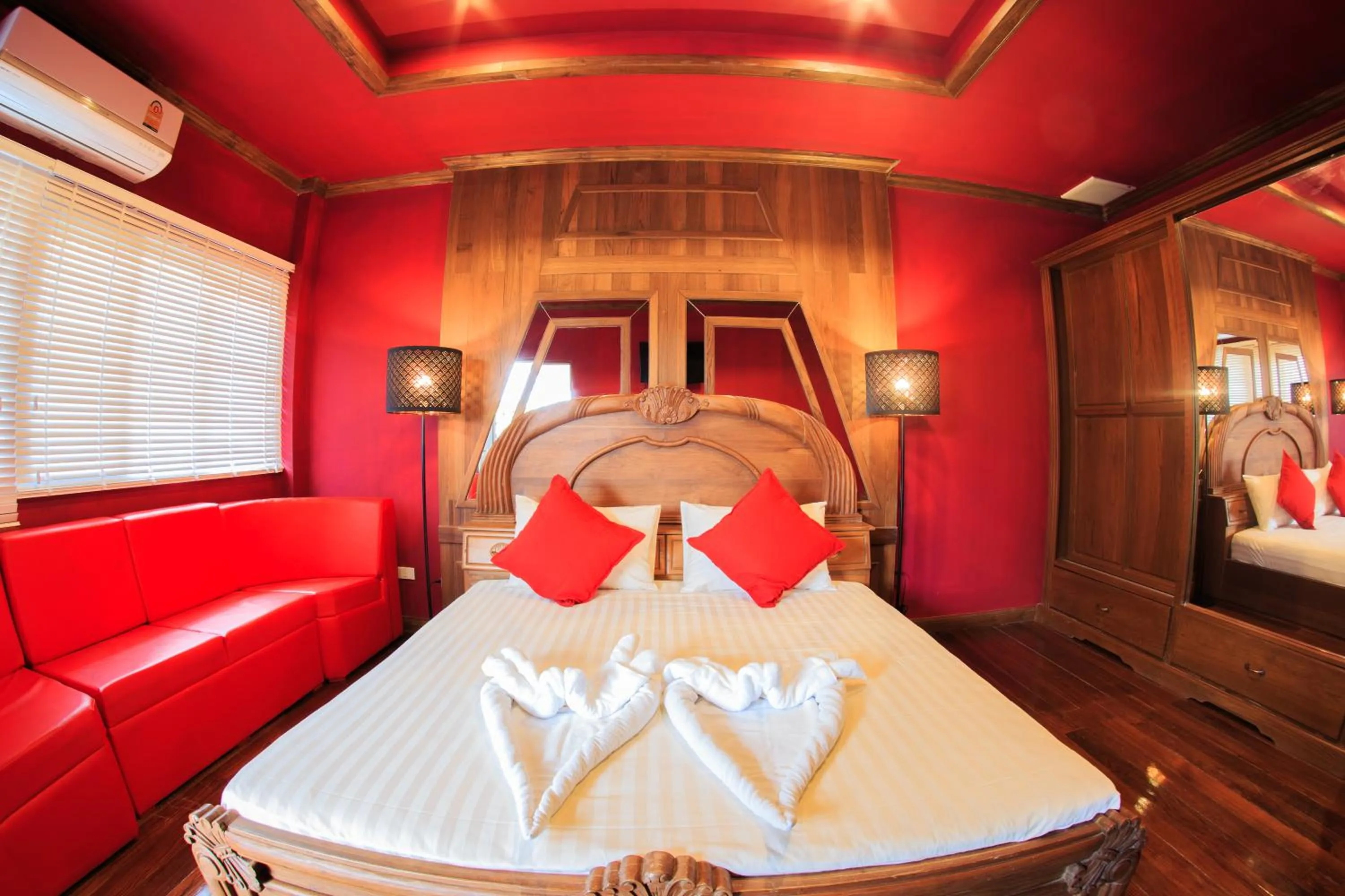 Bedroom, Bed in S48 Hotel