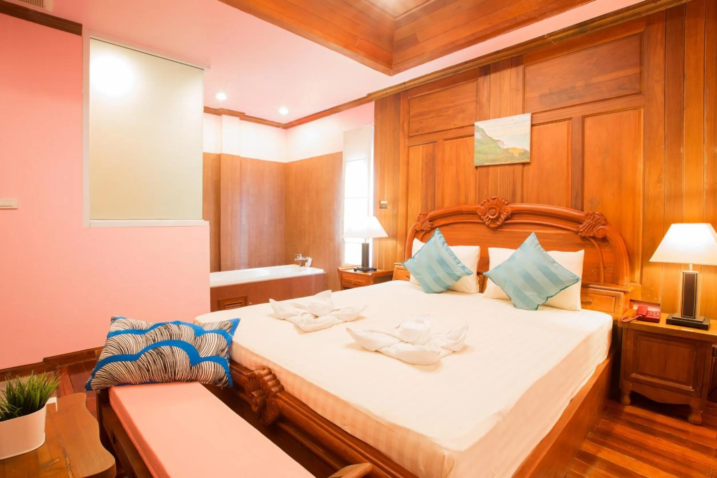 Photo of the whole room, Bed in S48 Hotel