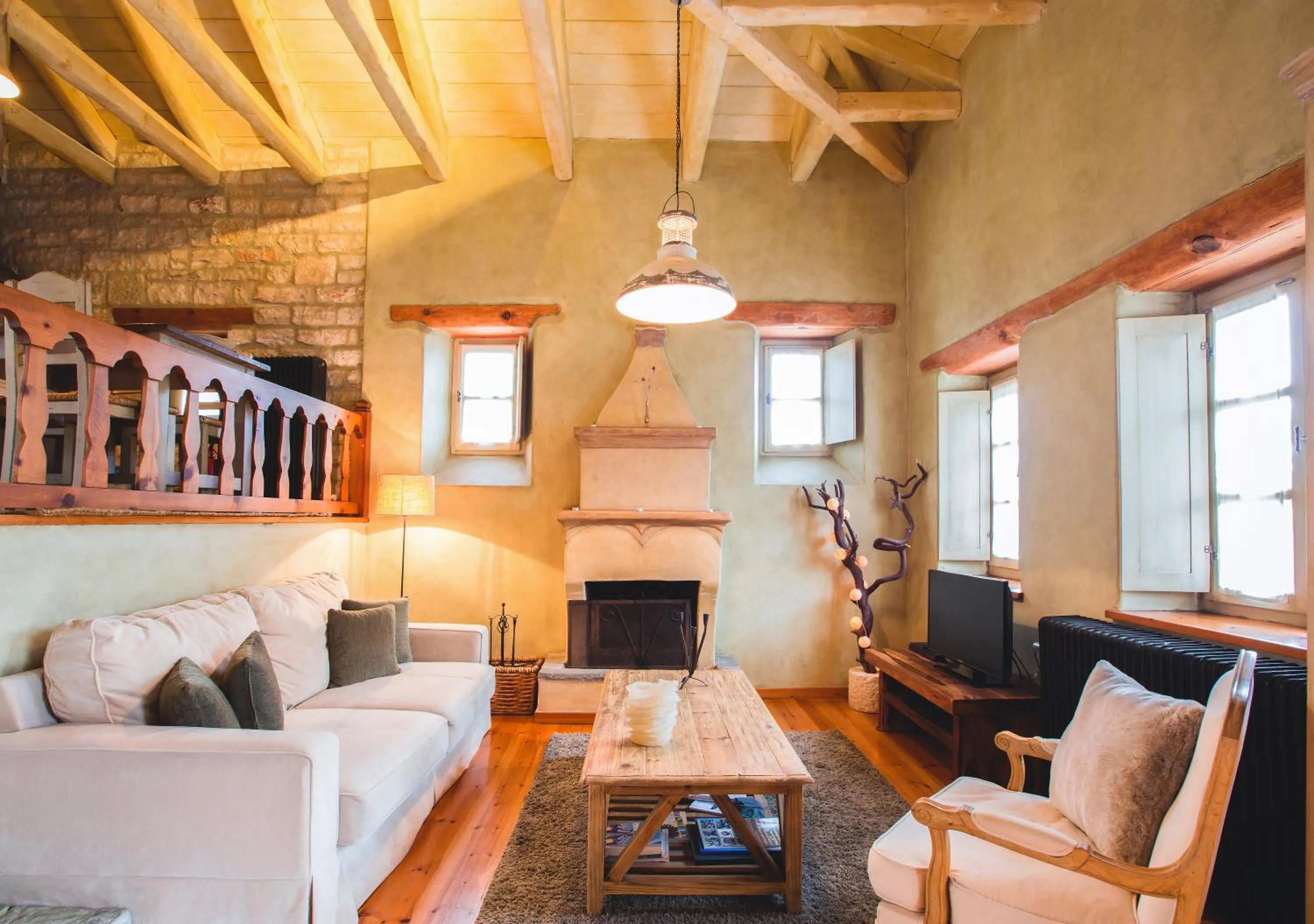 Photo of the whole room in Artsistas Houses