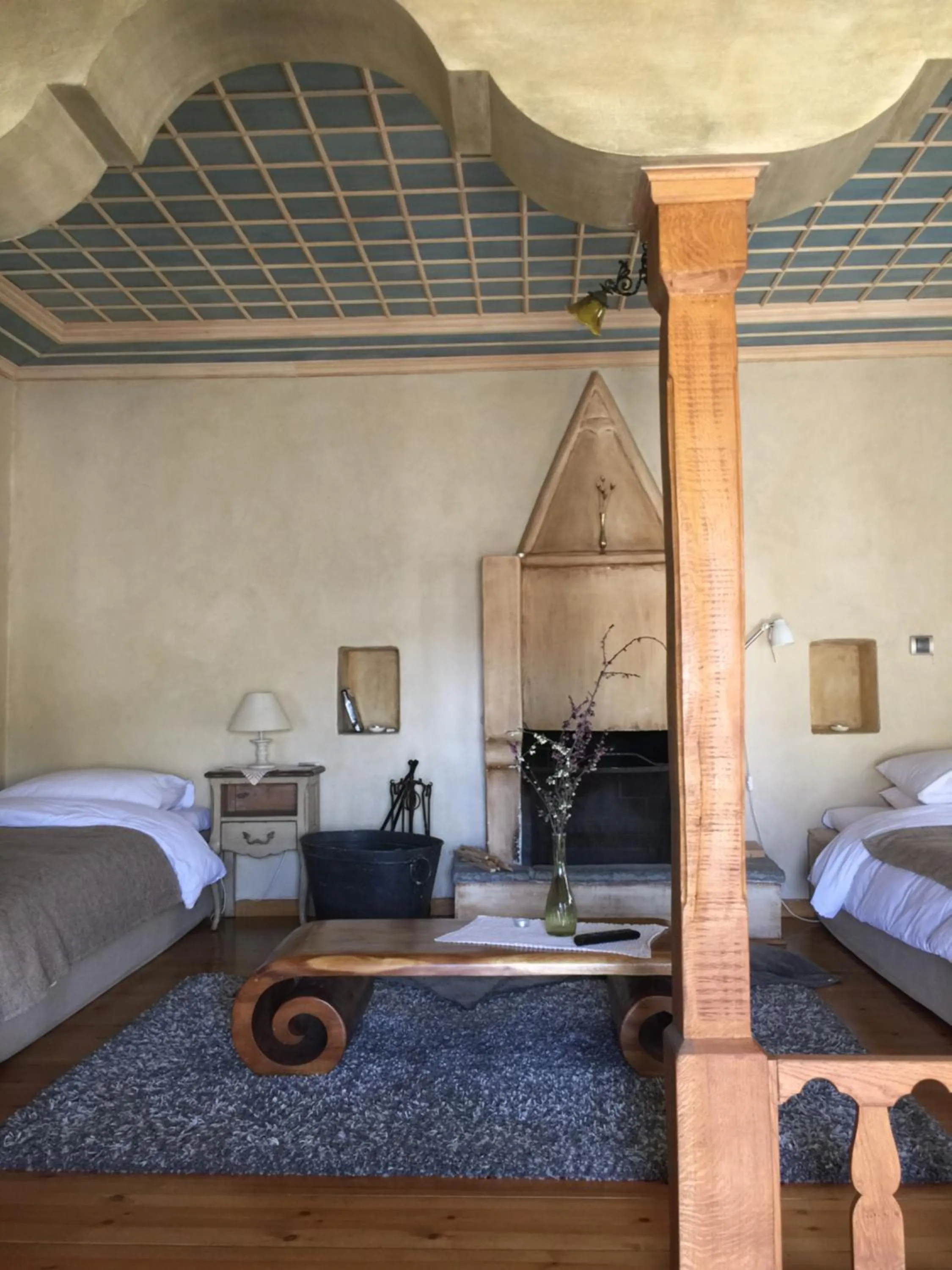 Photo of the whole room, Bed in Artsistas Houses