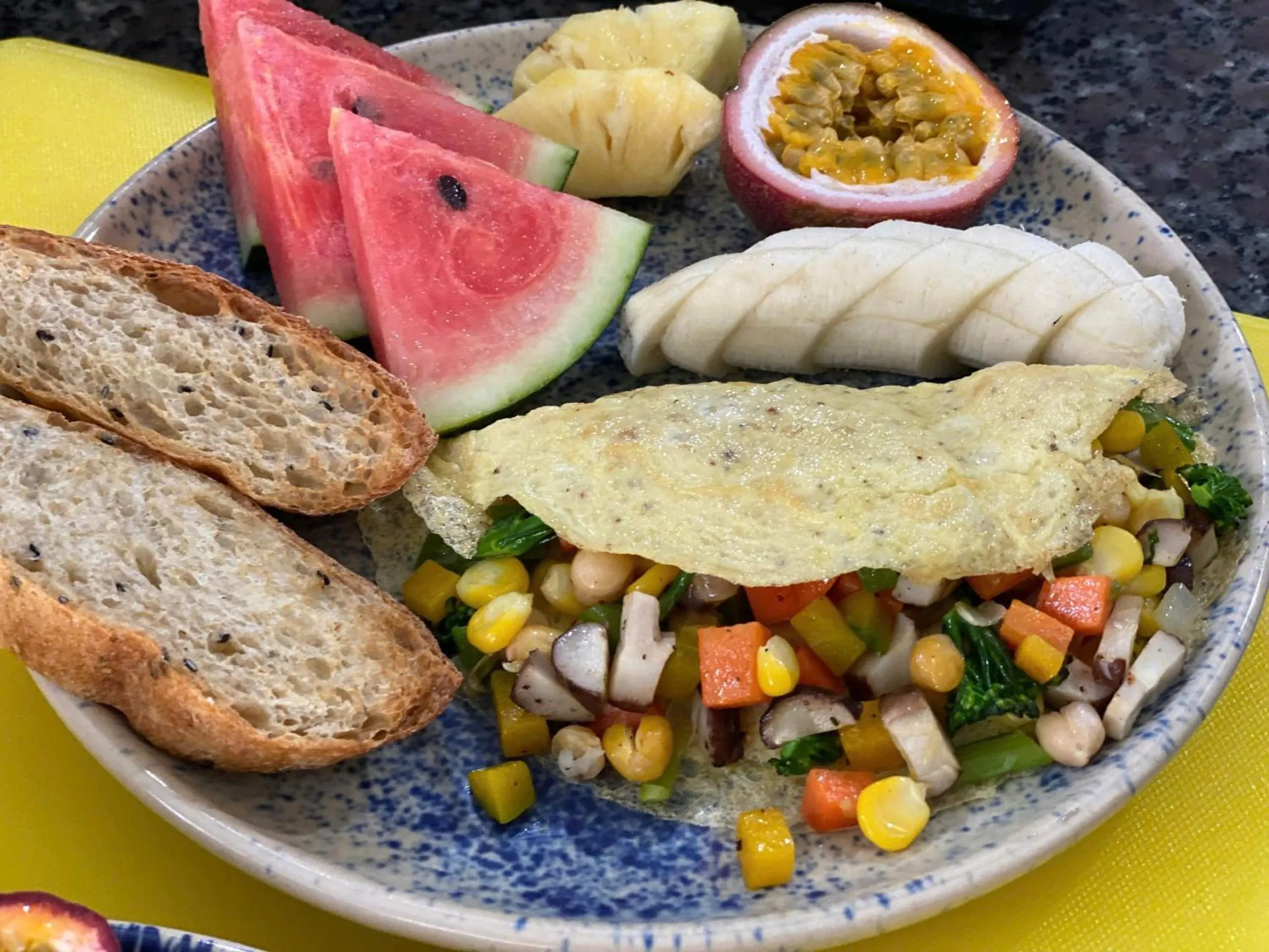 Restaurant/places to eat in Hotel De Condor