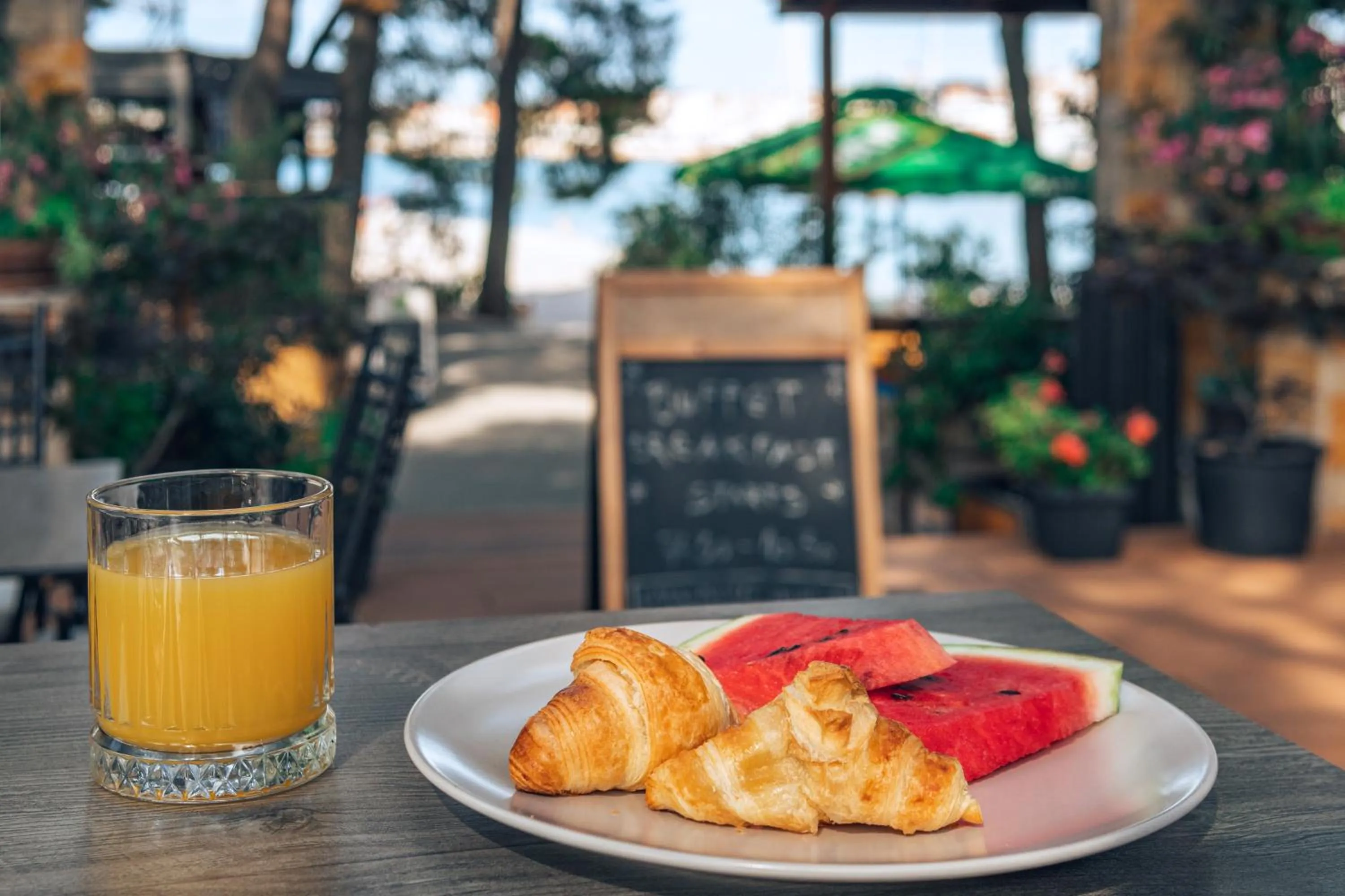 Breakfast in Matilde Beach Resort