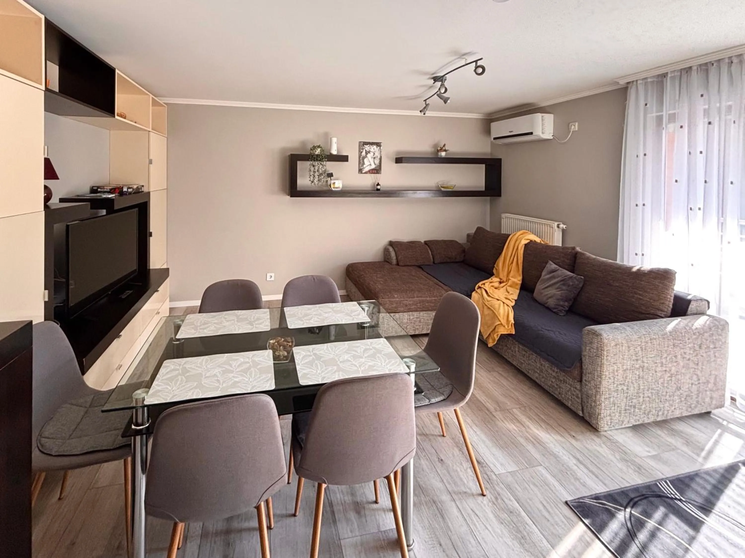 Living room in Dorina Wellness Apartman