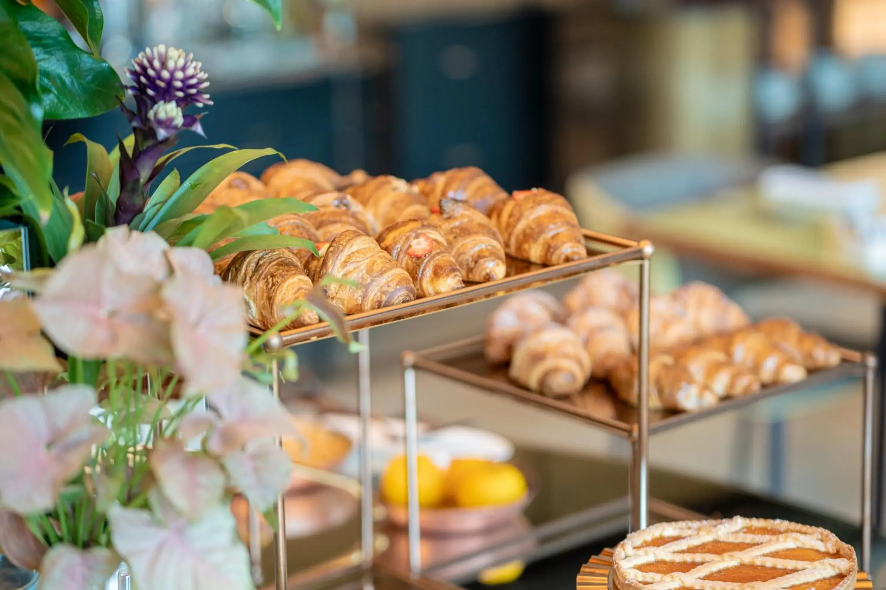 Breakfast in Villa Neri Resort & Spa Breakfast in Villa Neri Resort & Spa