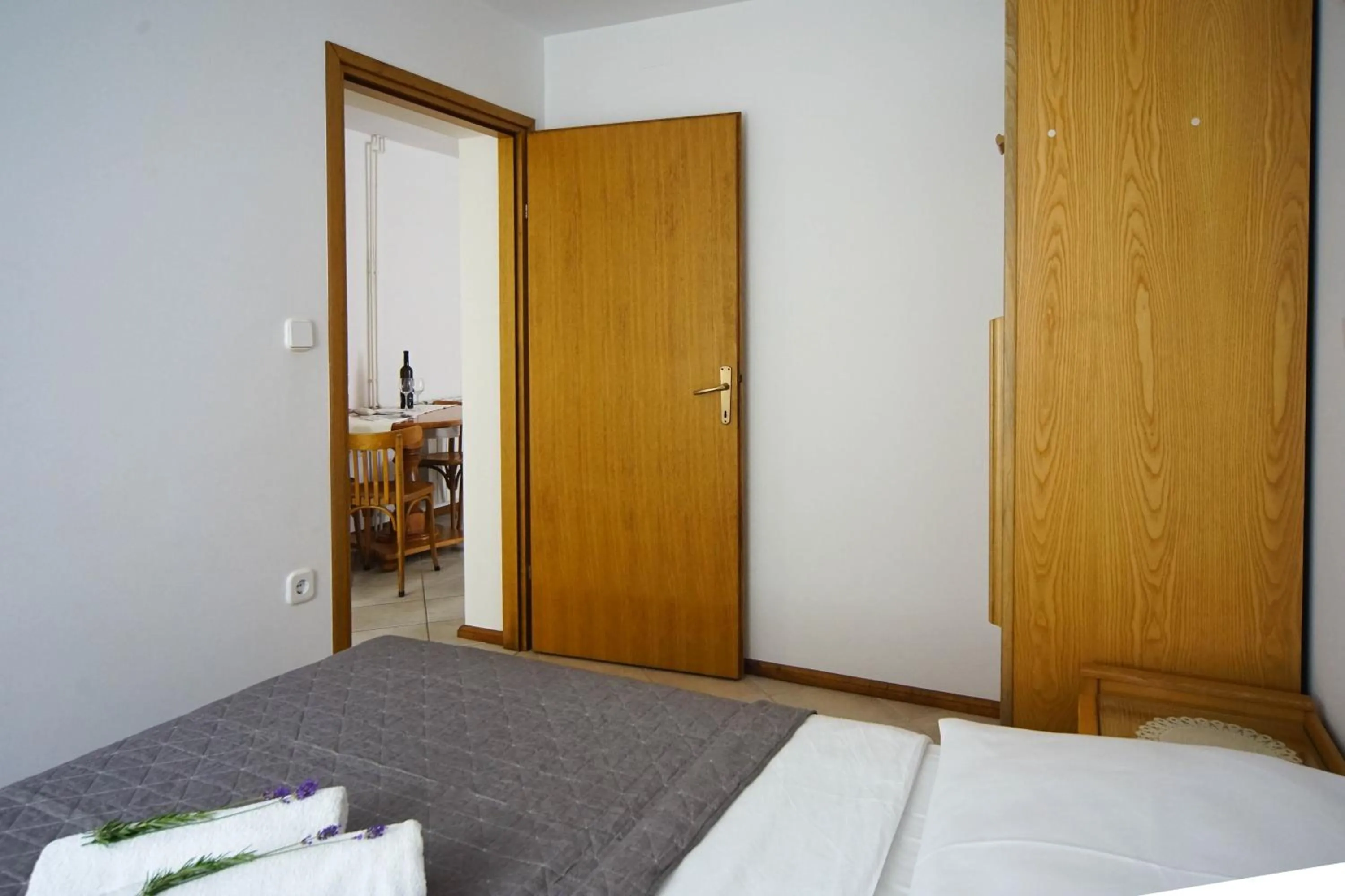 Bedroom, Bed in Apartments and Rooms Degra