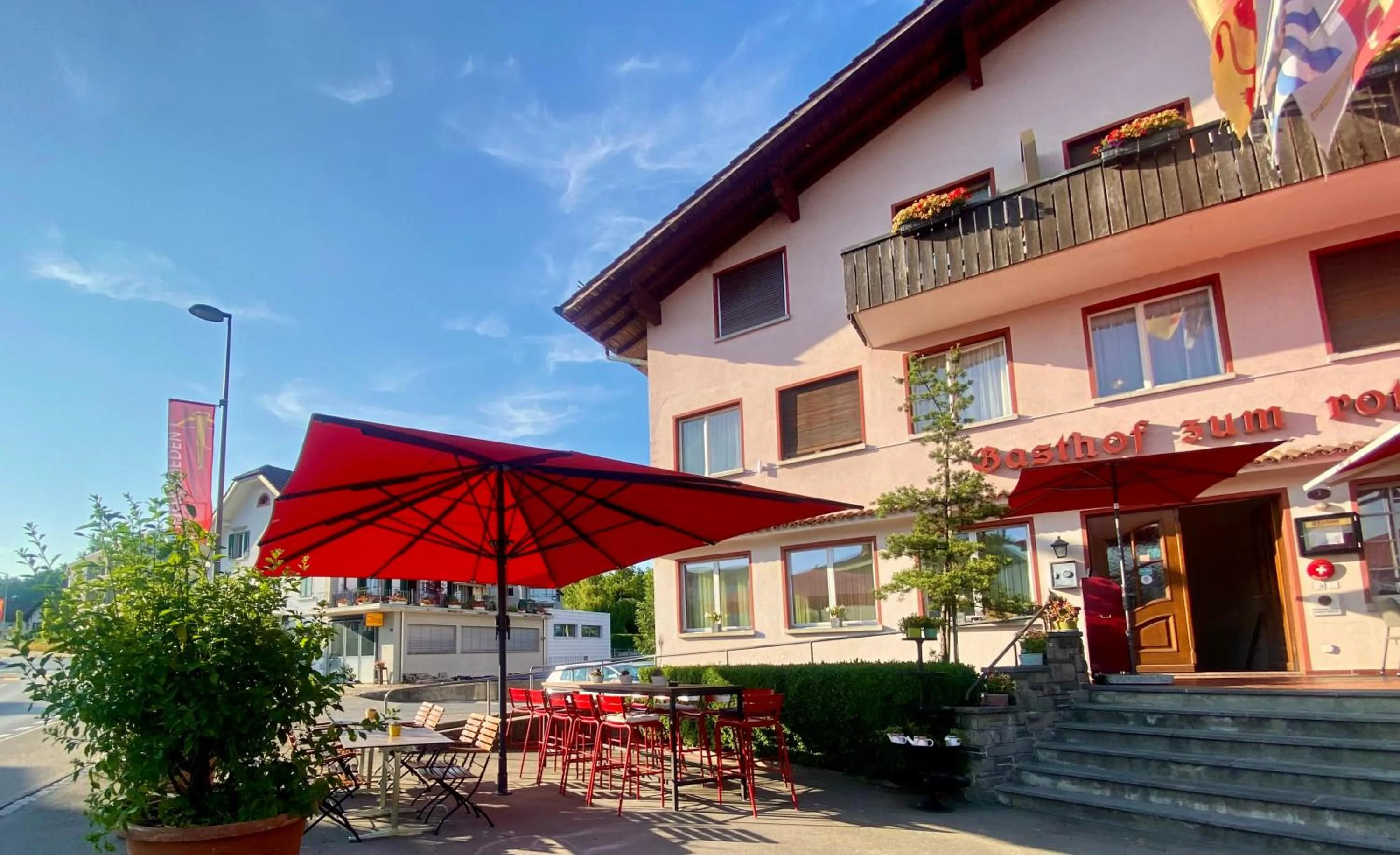 Restaurant/places to eat in Gasthof zum Roten Löwen