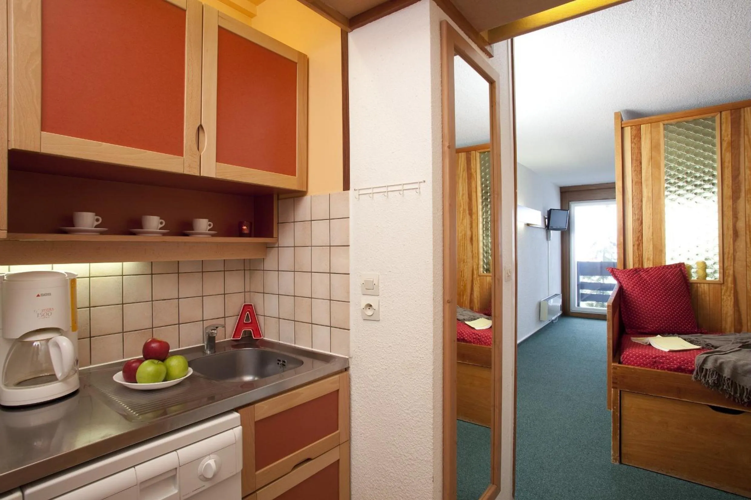 Photo of the whole room in Résidence Pierre & Vacances Les Bleuets