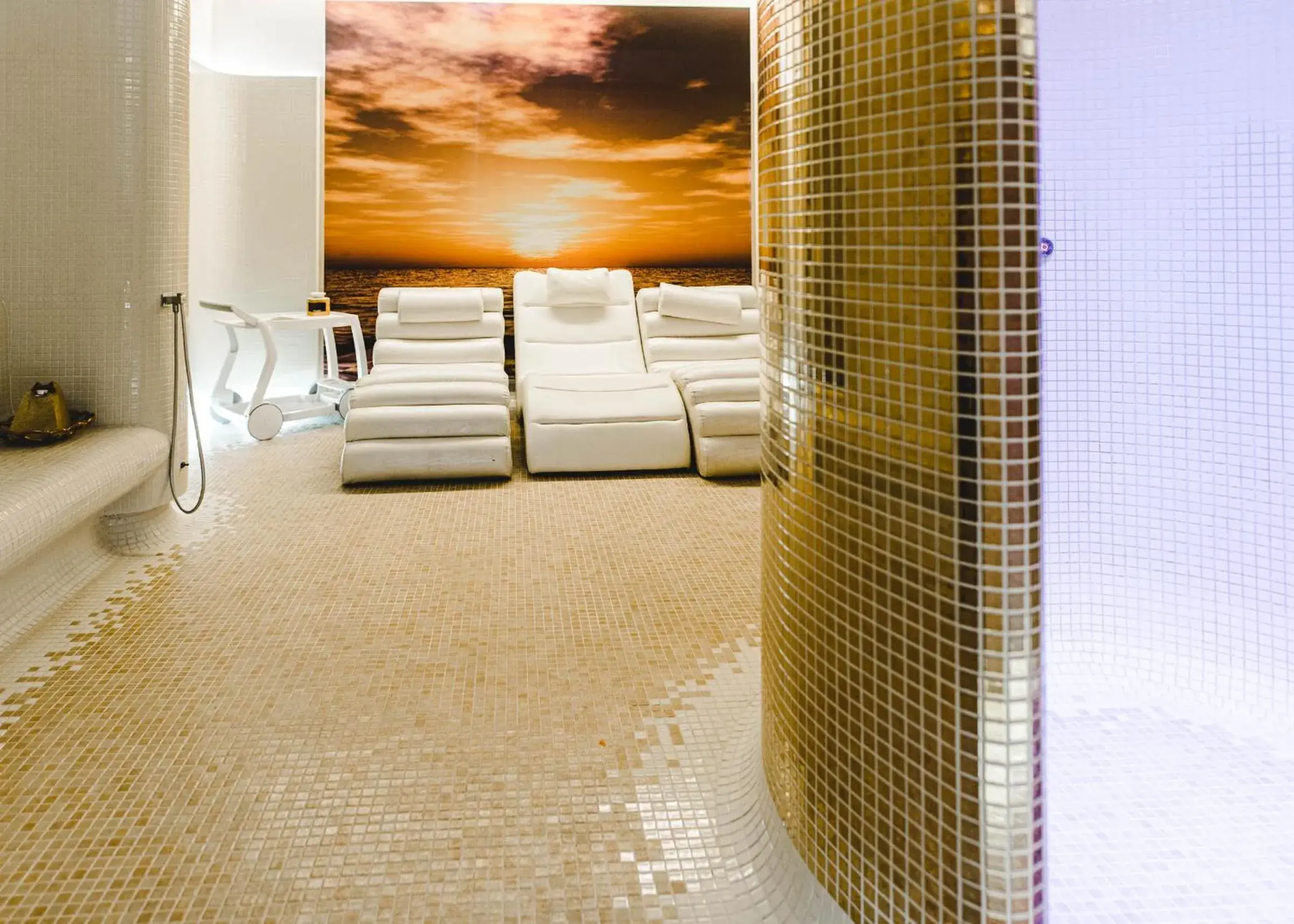 Spa and wellness centre/facilities in Hotel Court Wellness&Spa Spa and wellness centre/facilities in Hotel Court Wellness&Spa