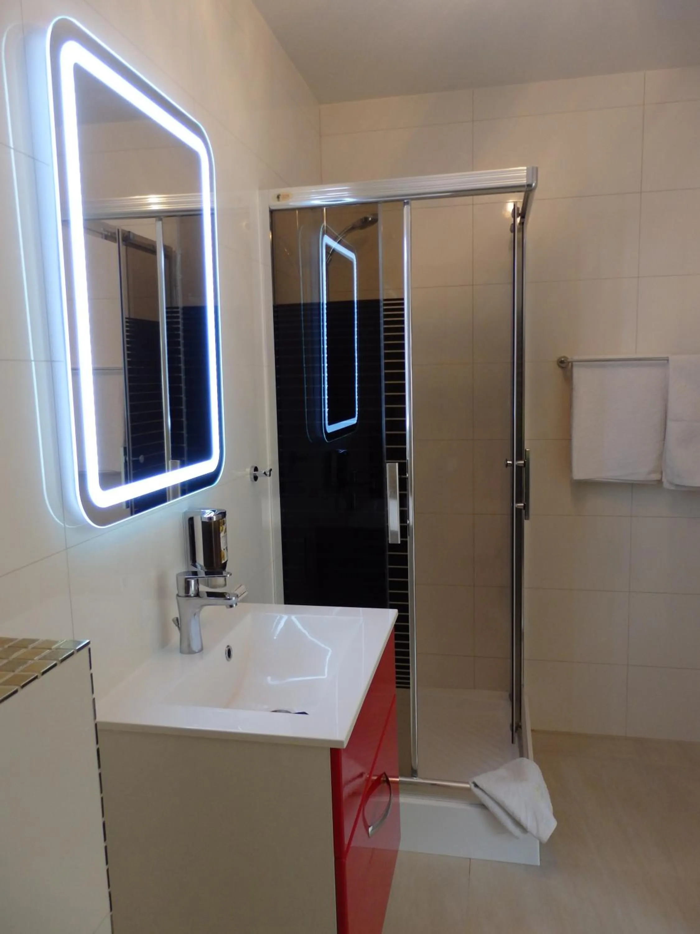 Shower in Hotel Court Wellness&Spa