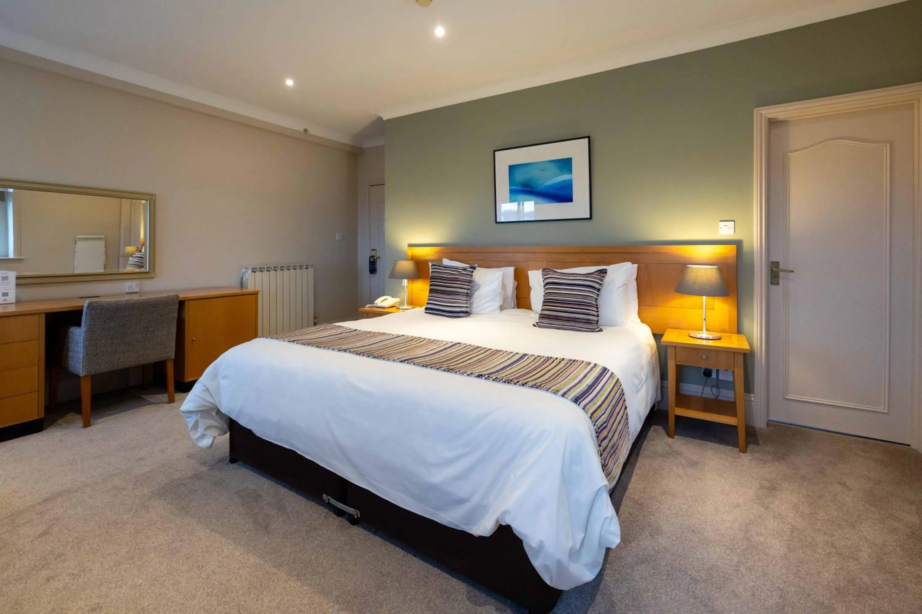 Bed in Hotel de France