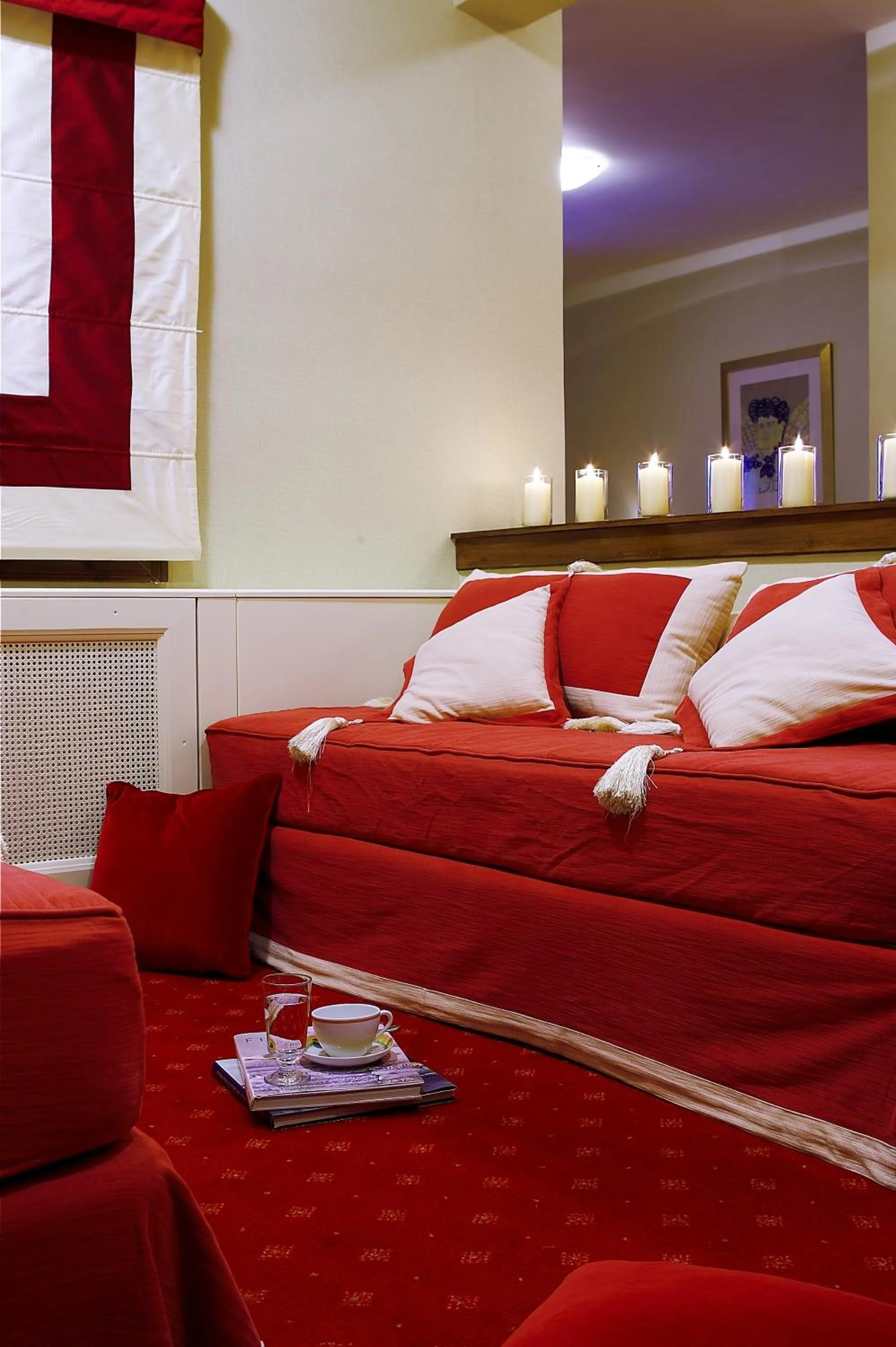 Bed in Country Club Hotel & Suites