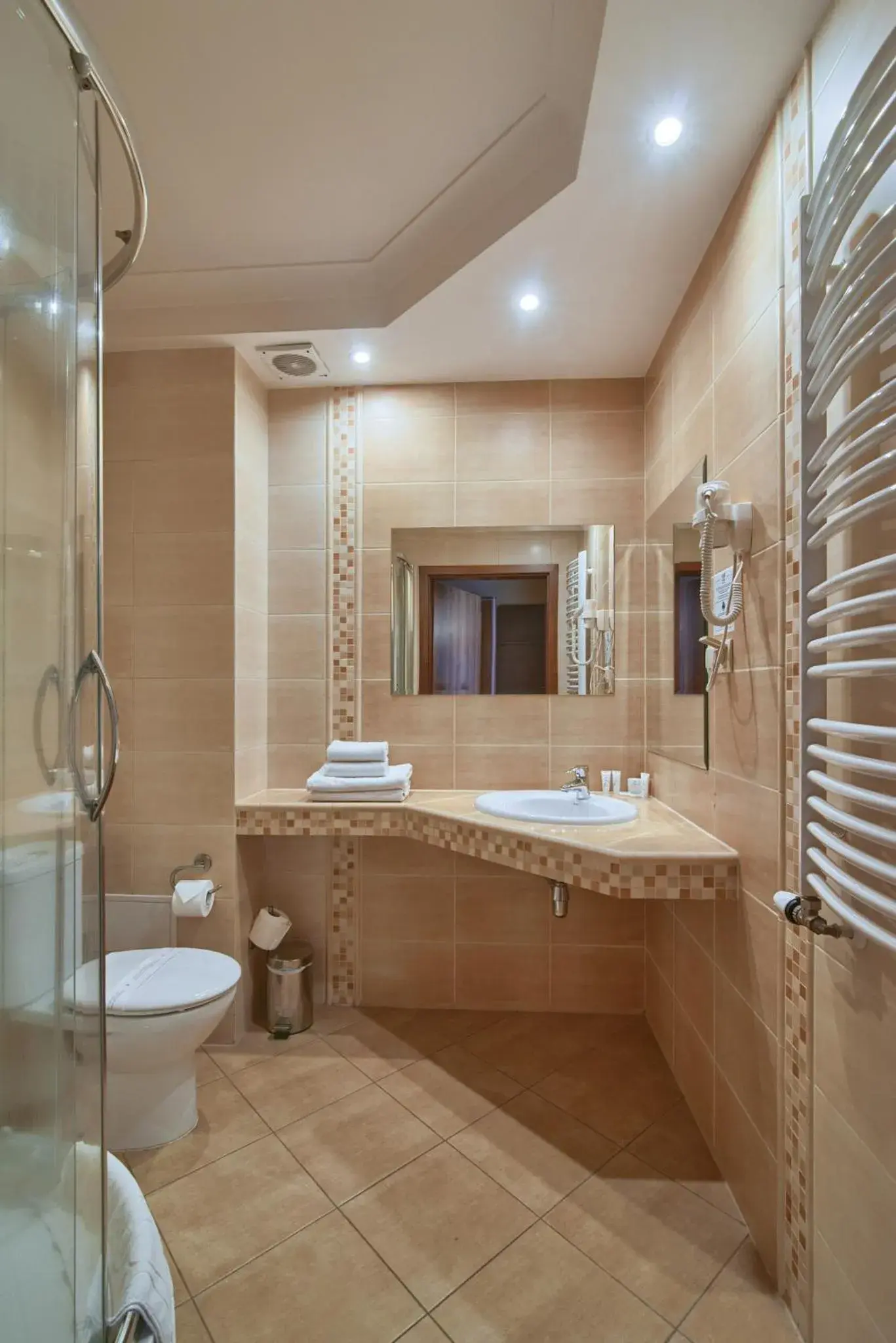 Economy Twin Room - single occupancy in Artis Hotel & Spa Economy Twin Room - single occupancy in Artis Hotel & Spa