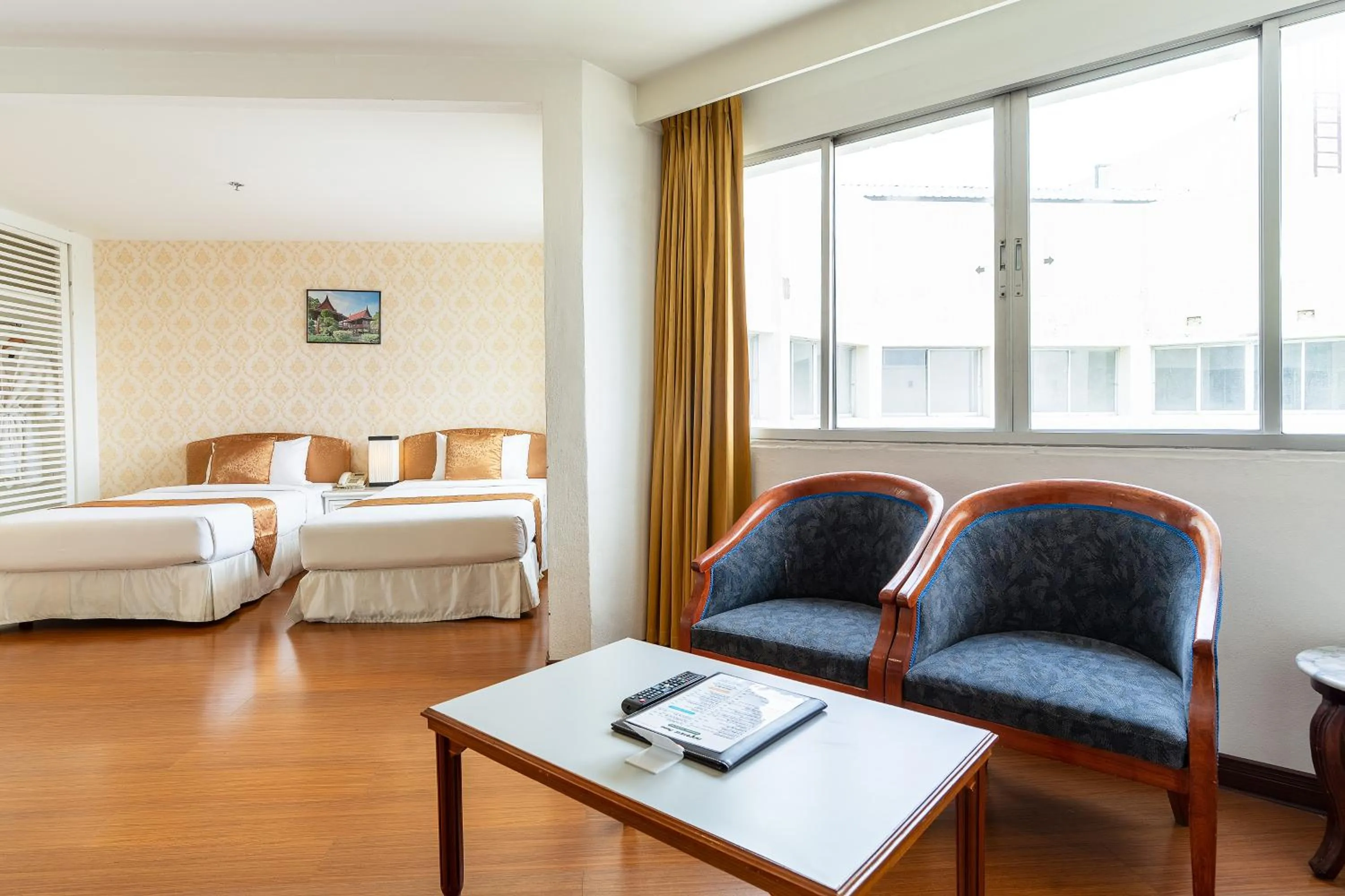 Bed in Summit Pavilion Hotel