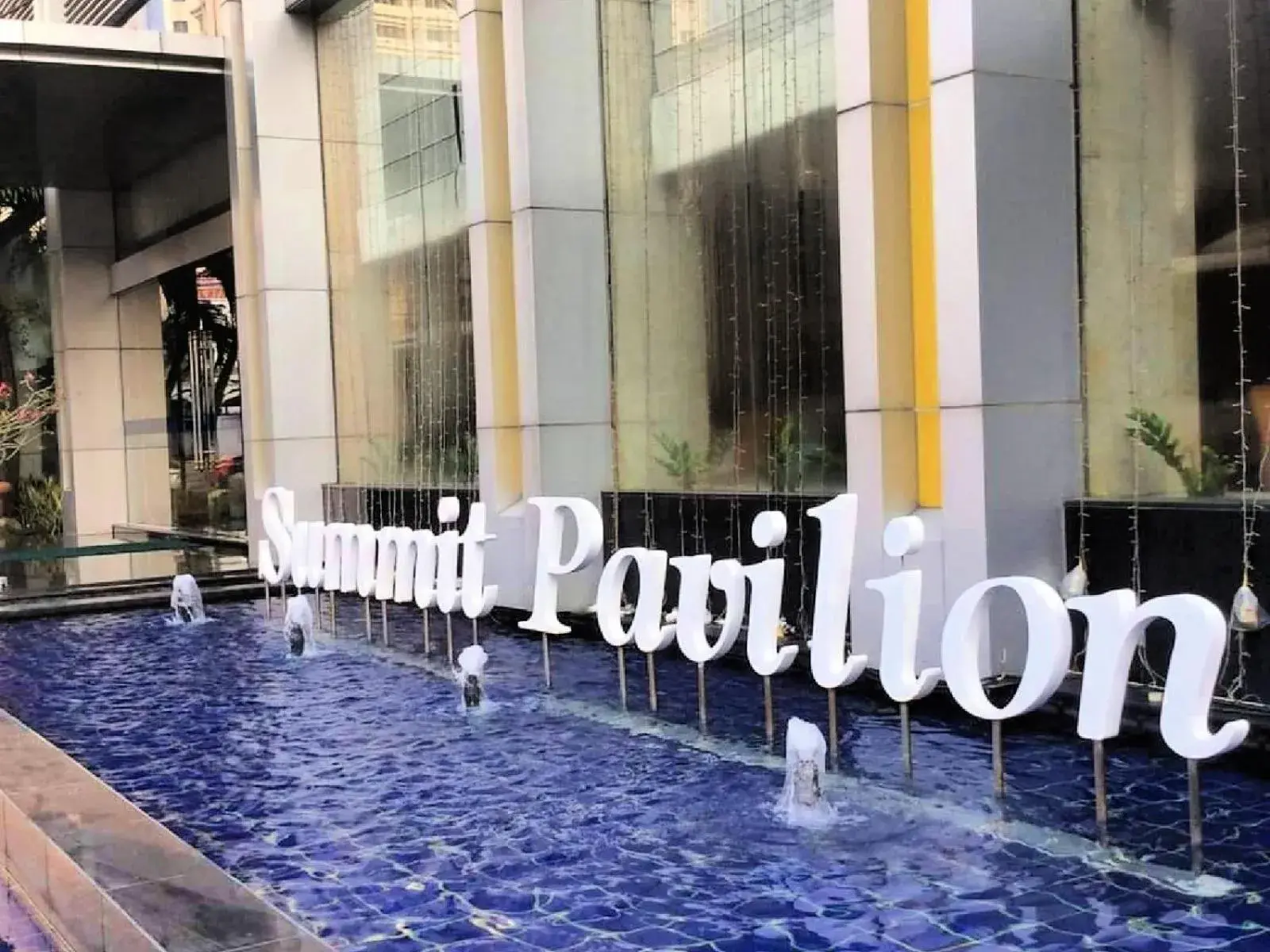 Property building in Summit Pavilion Hotel Property building in Summit Pavilion Hotel