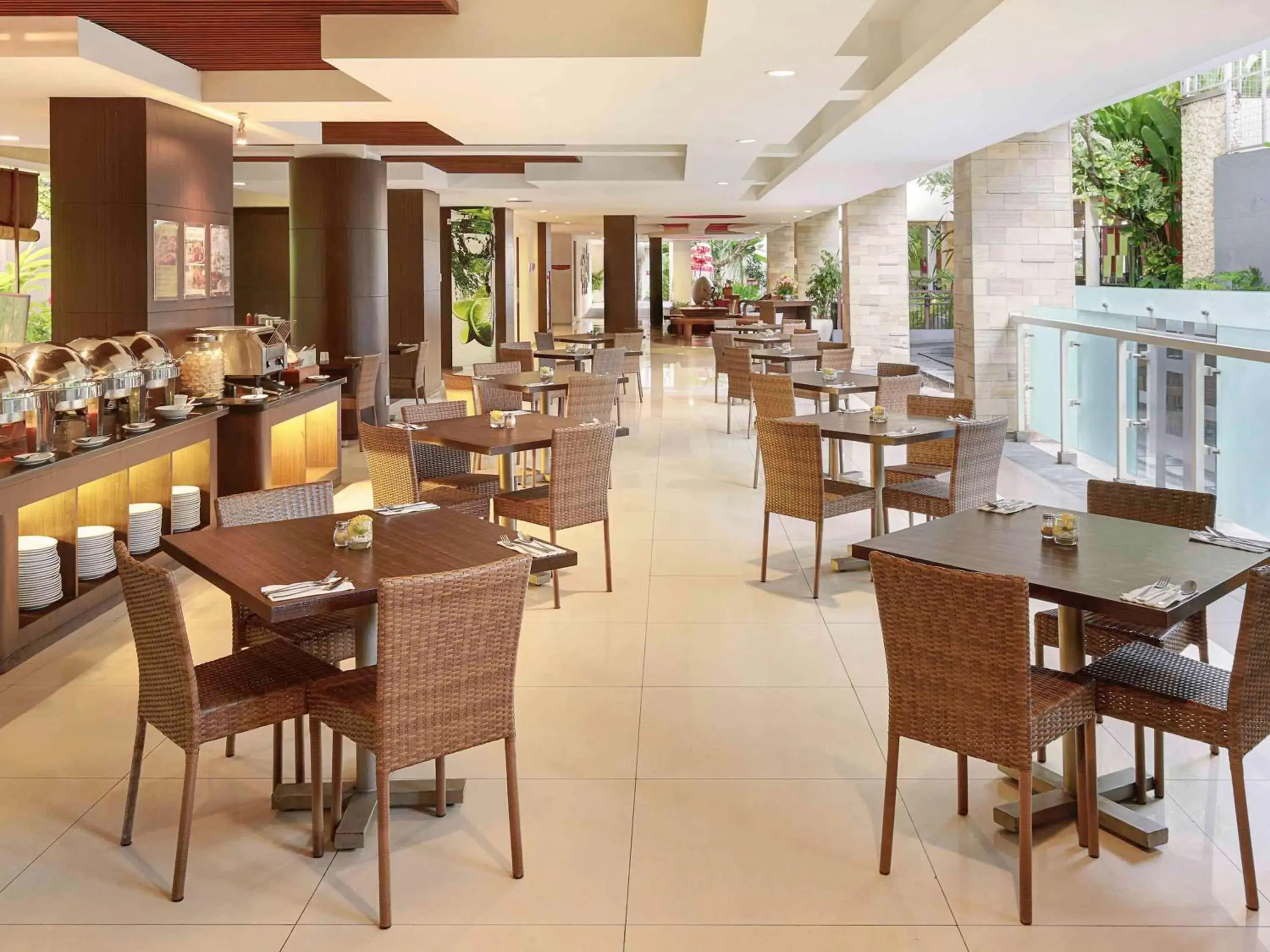 Restaurant/places to eat in Primera Hotel Seminyak Restaurant/places to eat in Primera Hotel Seminyak
