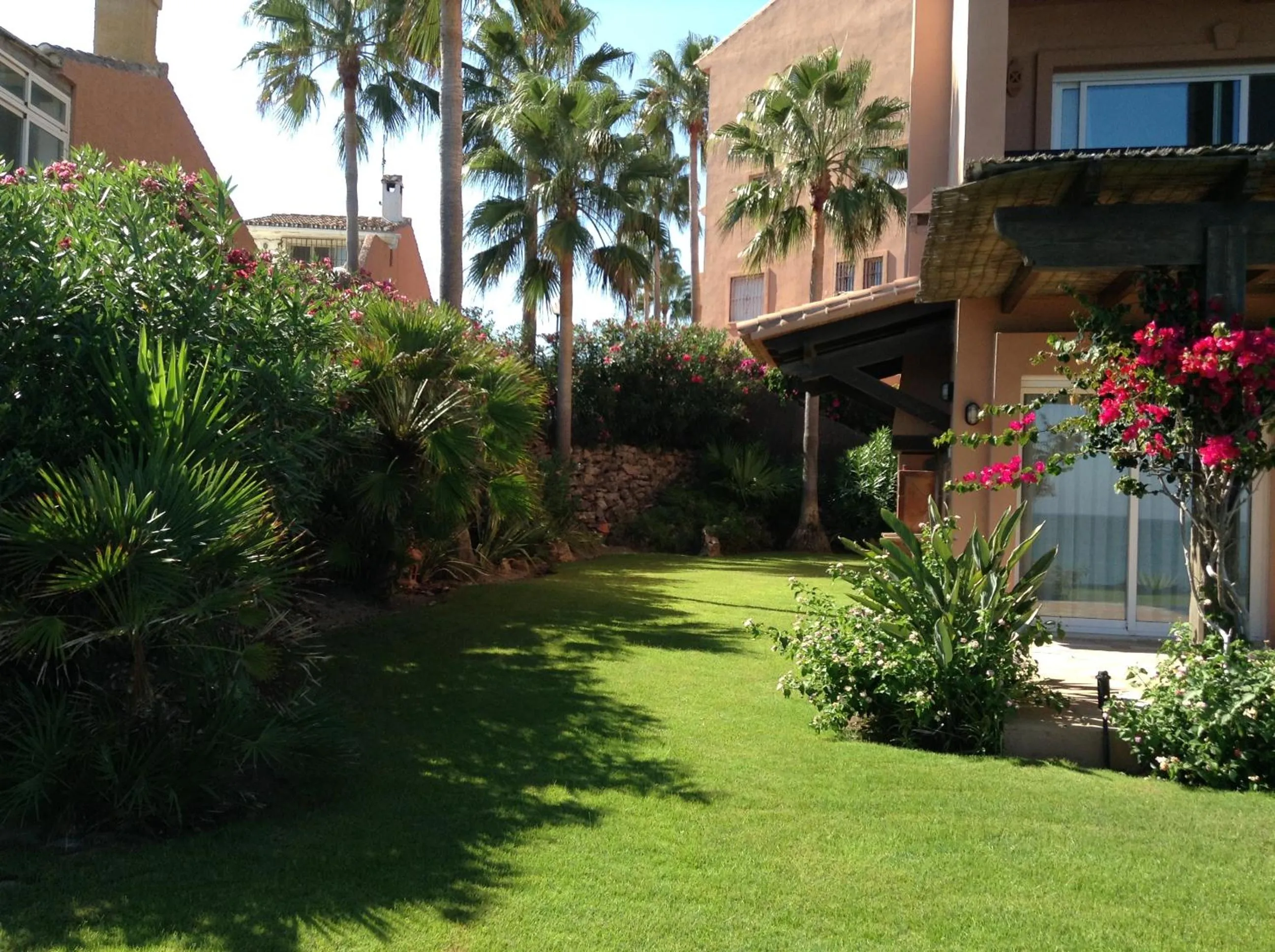Off site in Urb Playa Azul 24