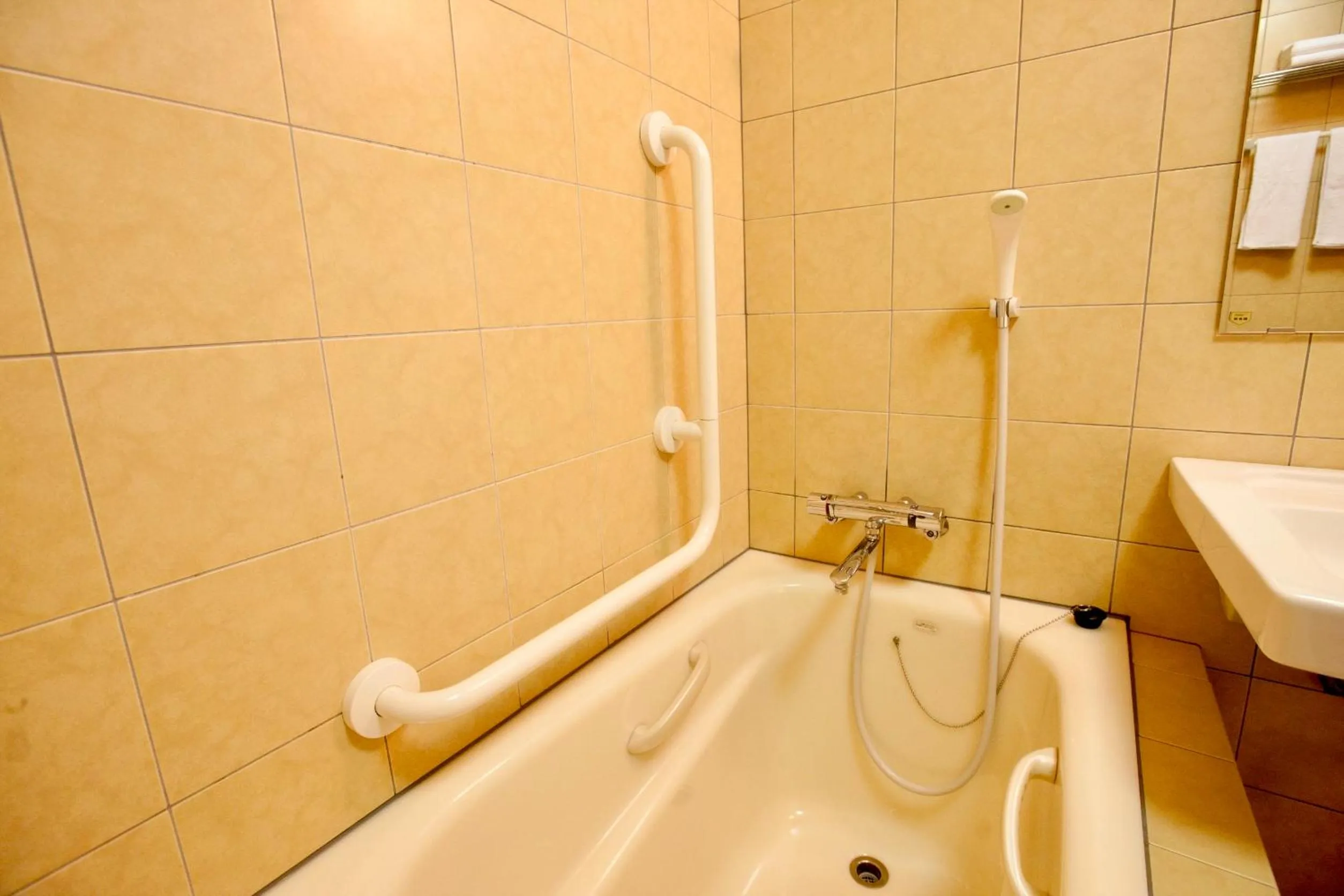 Shower in Hotel Kitano Plaza Rokkoso