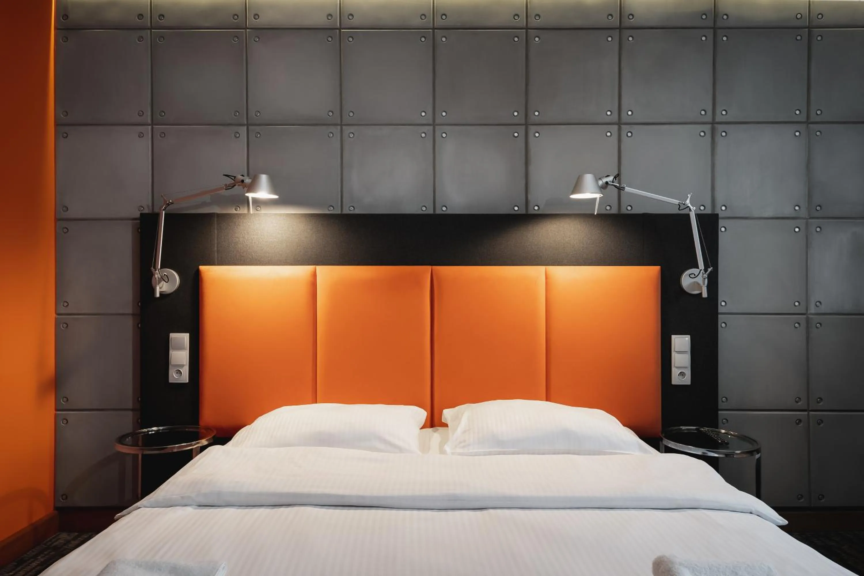 Photo of the whole room, Bed in Artis Loft Hotel