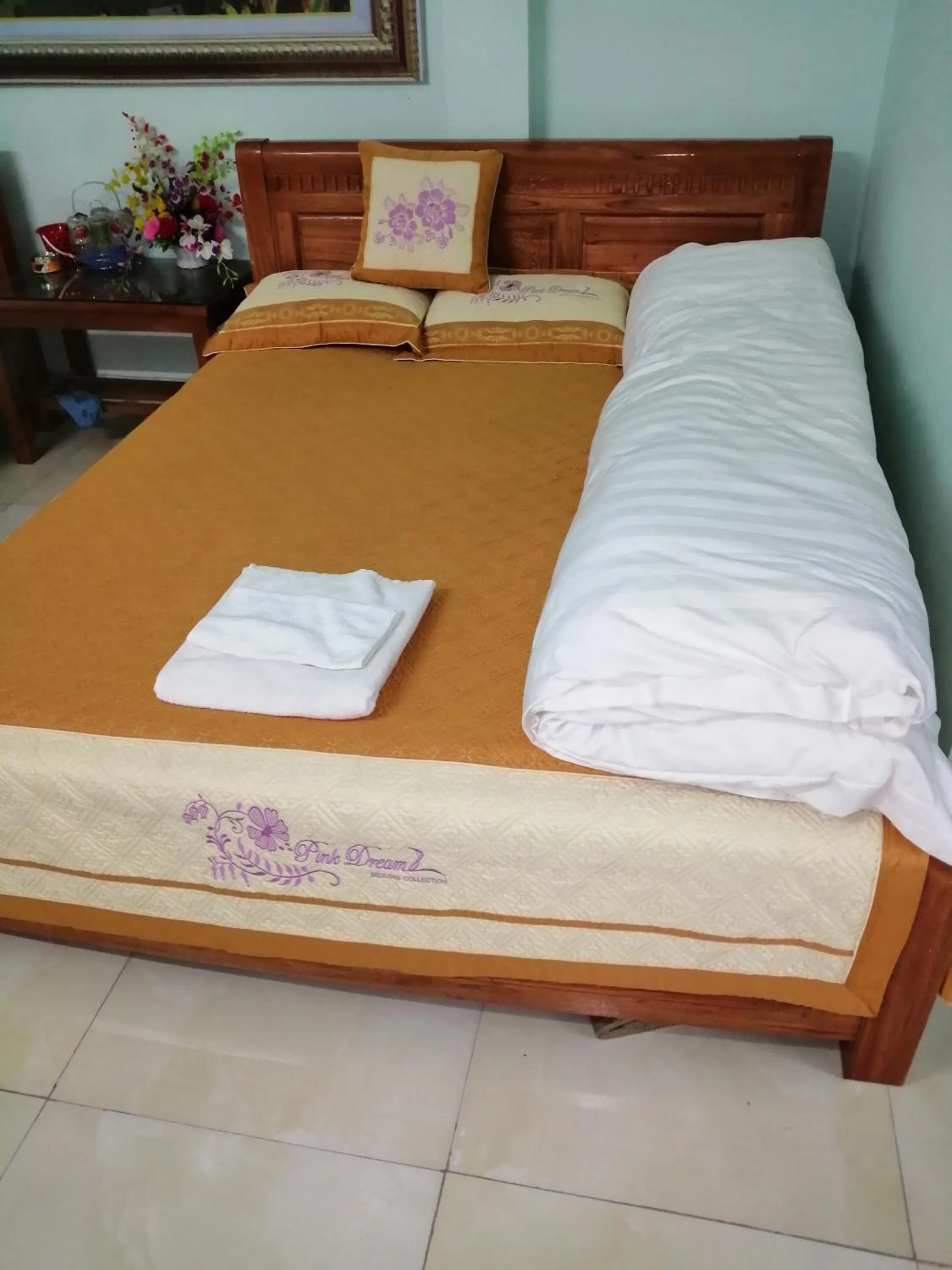 Bed in Yen Minh Hotel Thien An