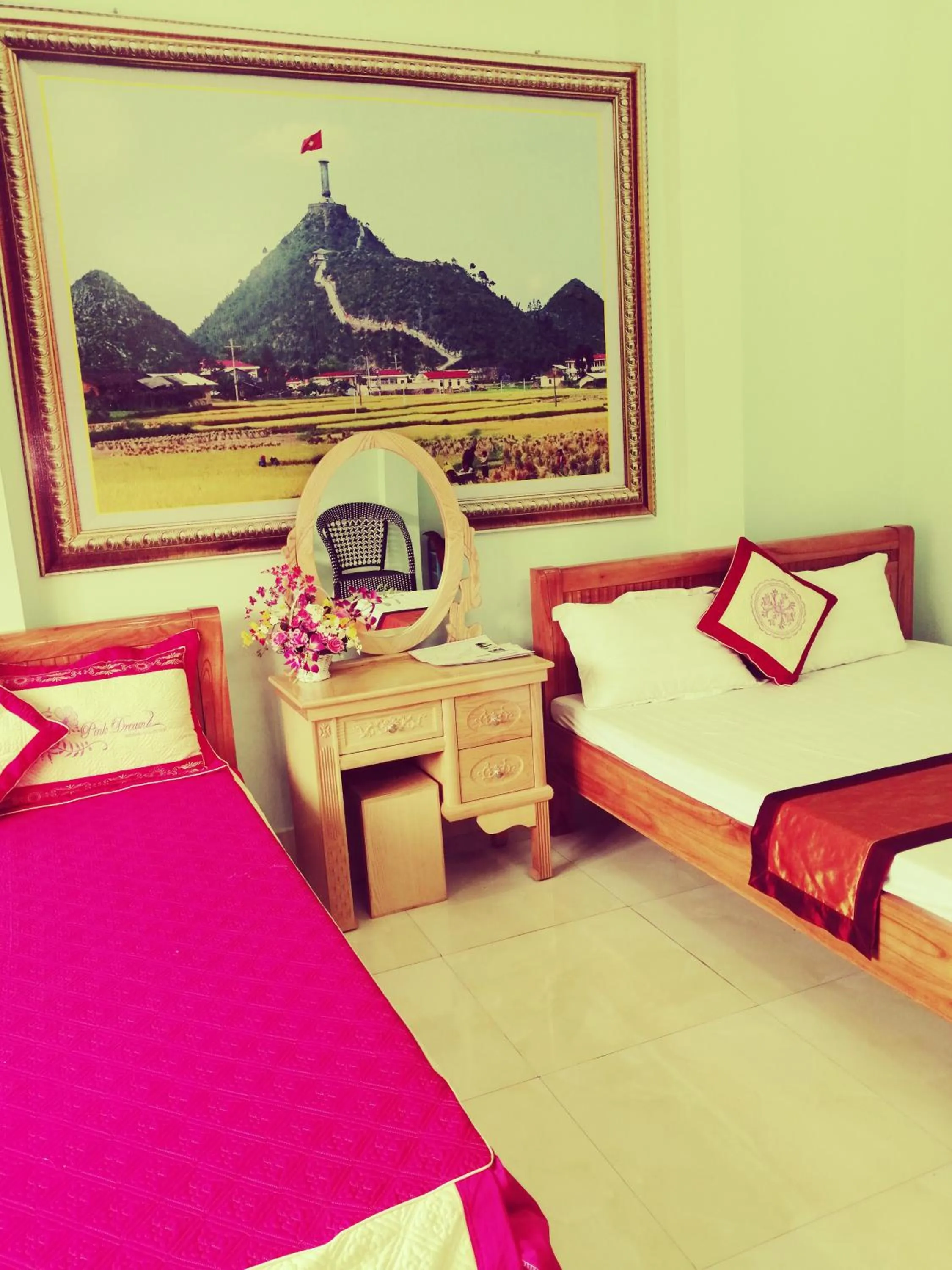 Bed in Yen Minh Hotel Thien An