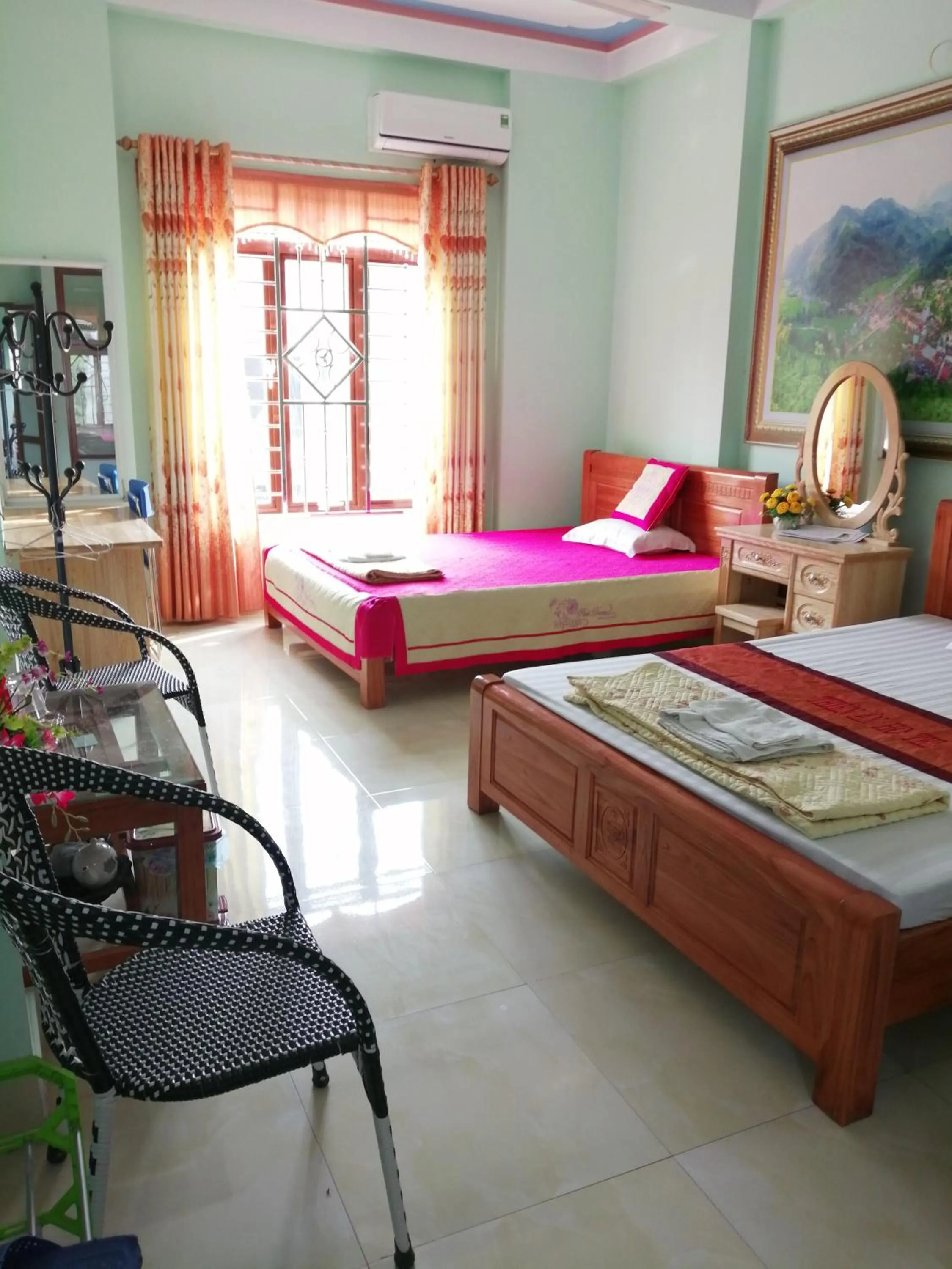 Bed in Yen Minh Hotel Thien An