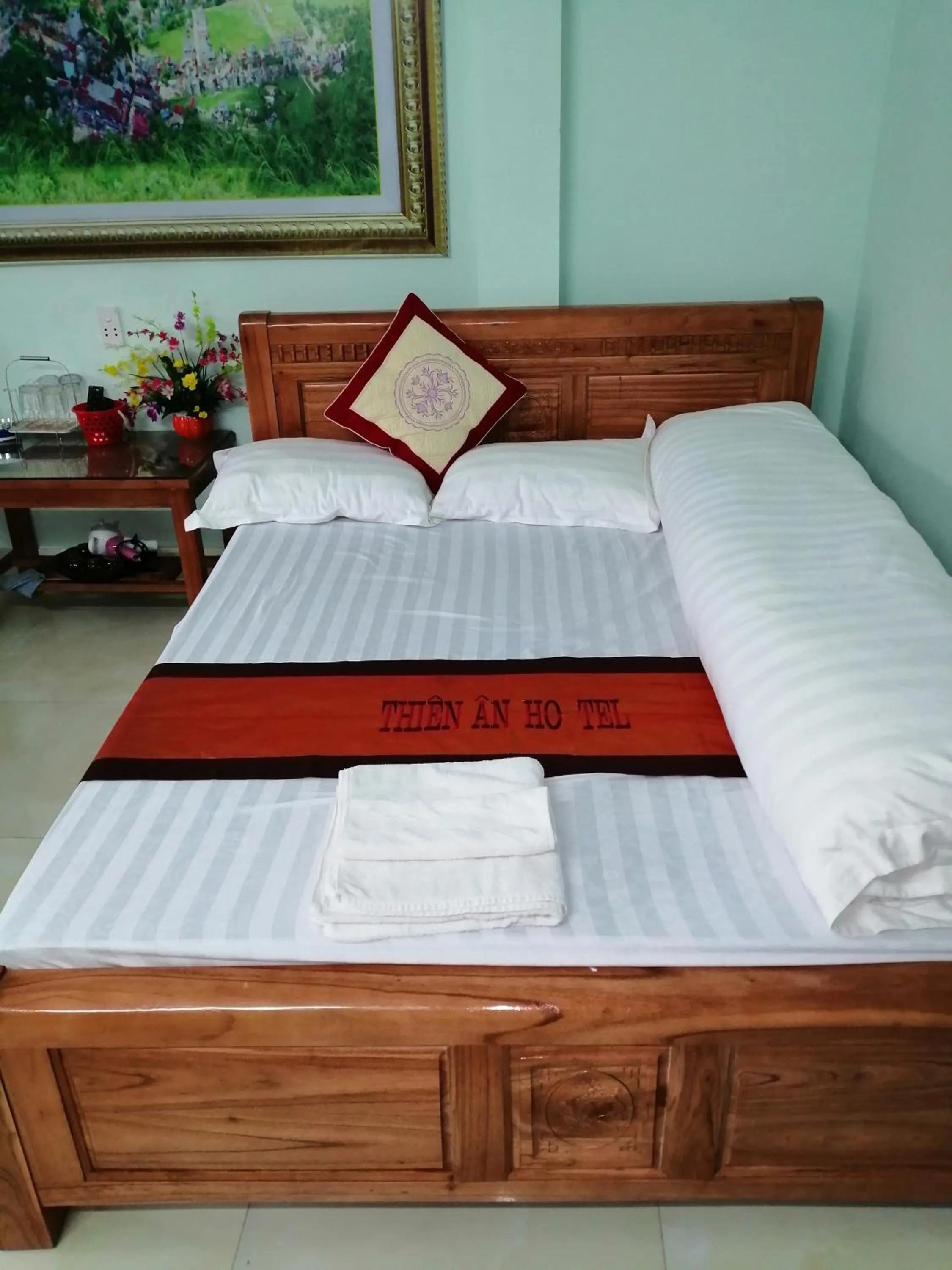 Bed in Yen Minh Hotel Thien An