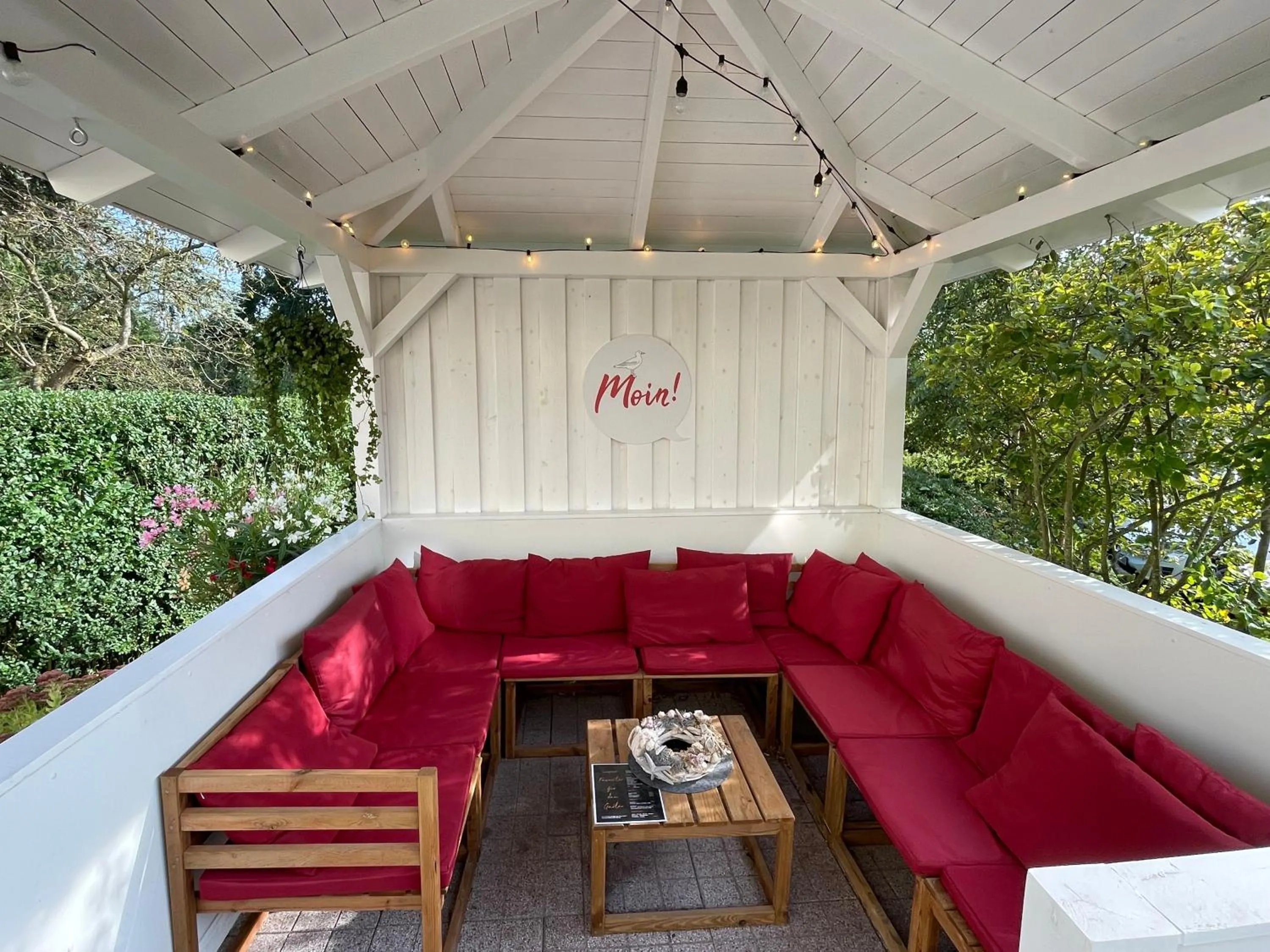 Patio in Moin Hotel Cuxhaven