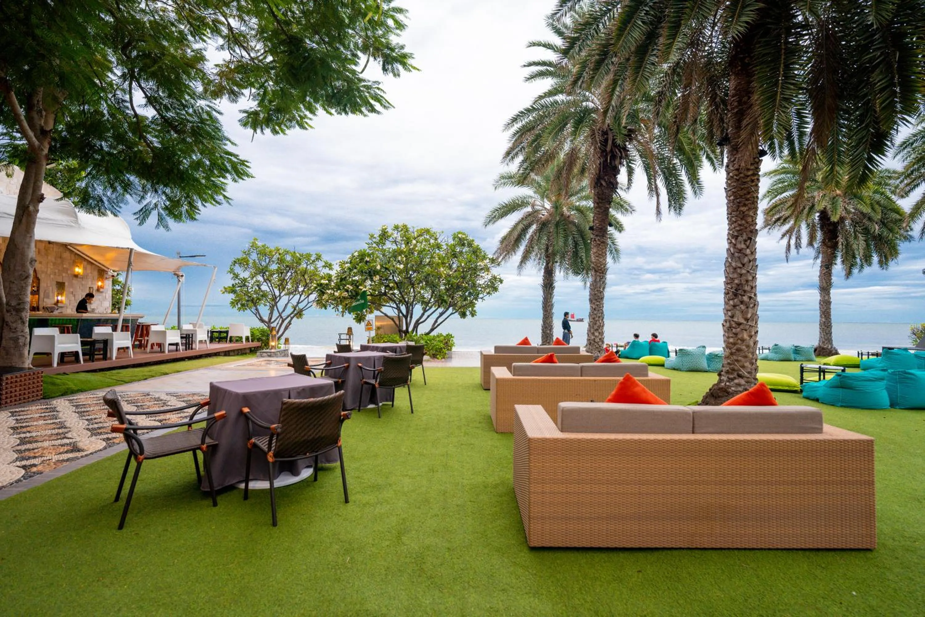 Restaurant/places to eat in Marrakesh Hua Hin Resort & Spa