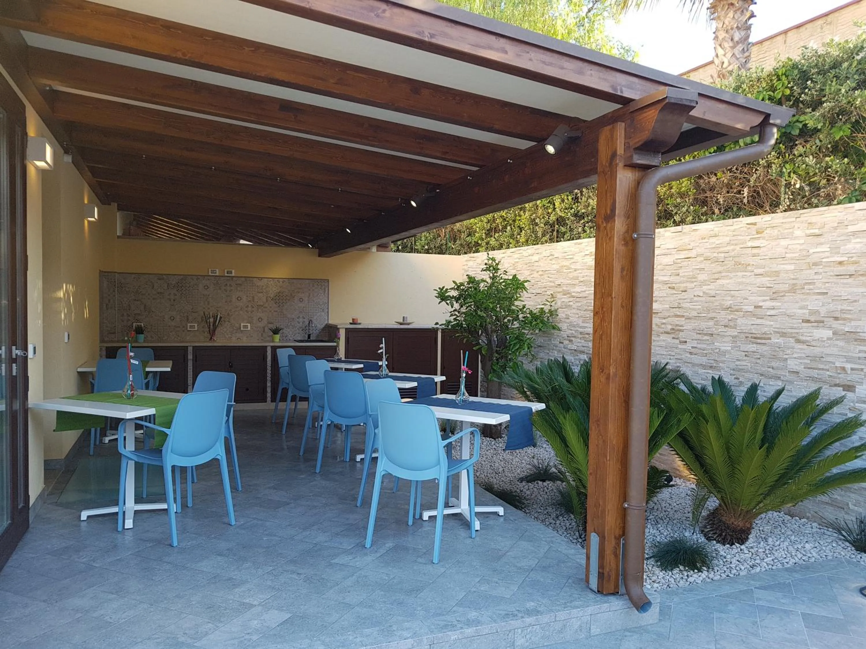 Area and facilities in B&B Aloe Comfort Rooms