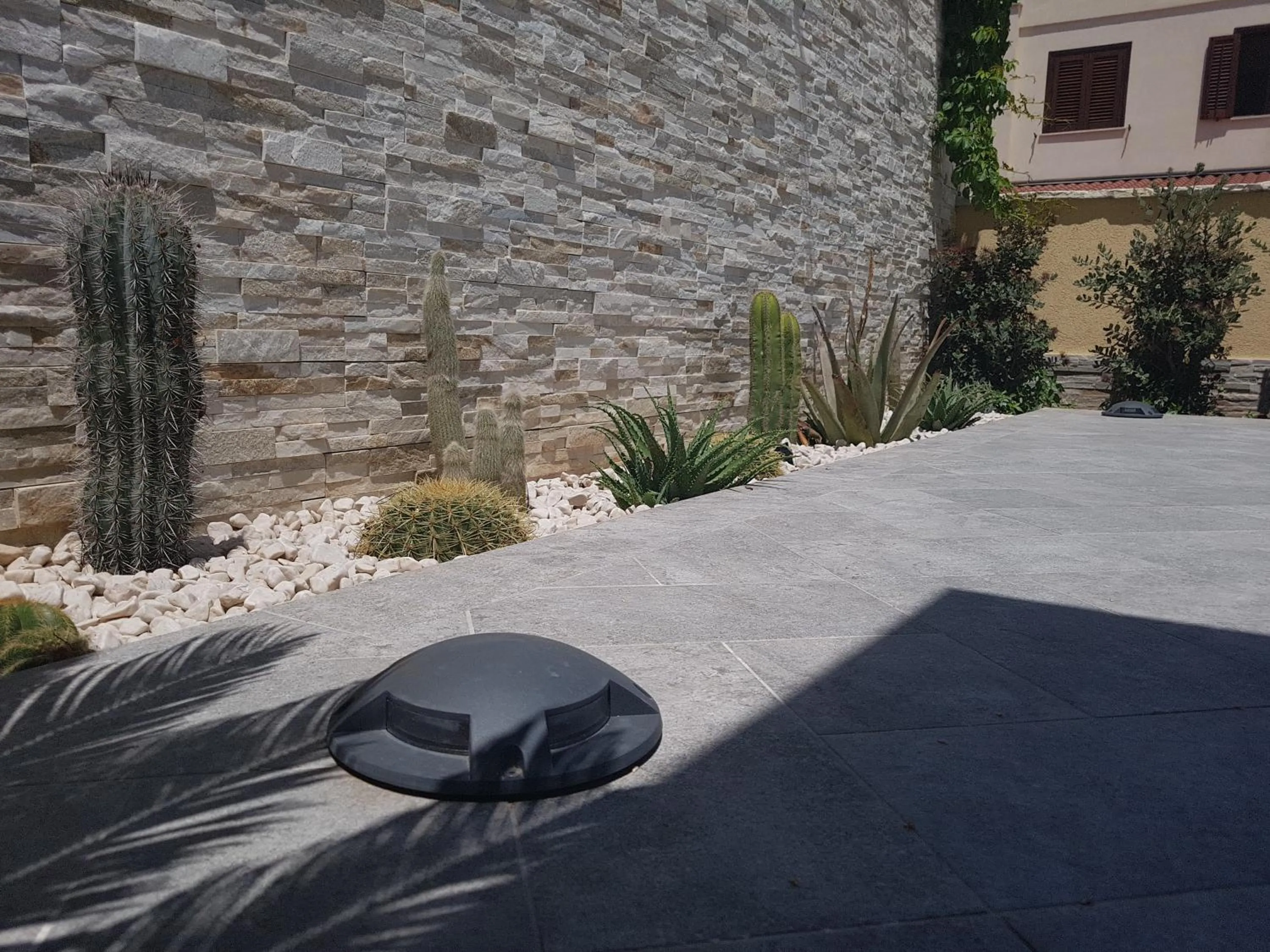 Garden in B&B Aloe Comfort Rooms