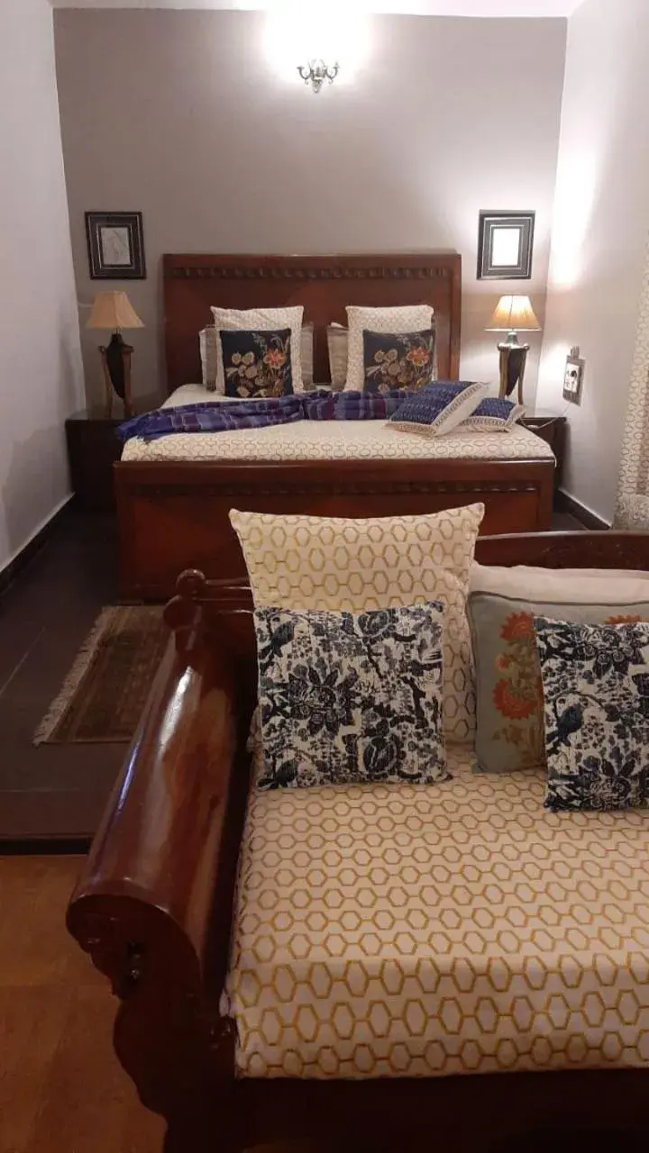 Bed in Ranjit's Svaasa Amritsar Bed in Ranjit's Svaasa Amritsar