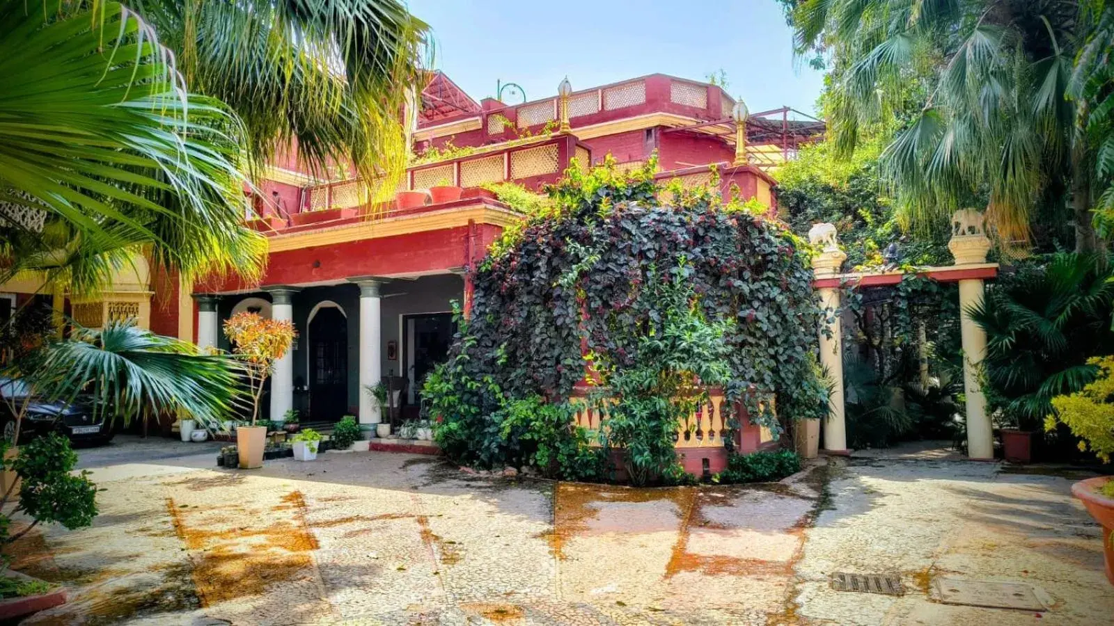 Ranjit's Svaasa Amritsar Ranjit's Svaasa Amritsar