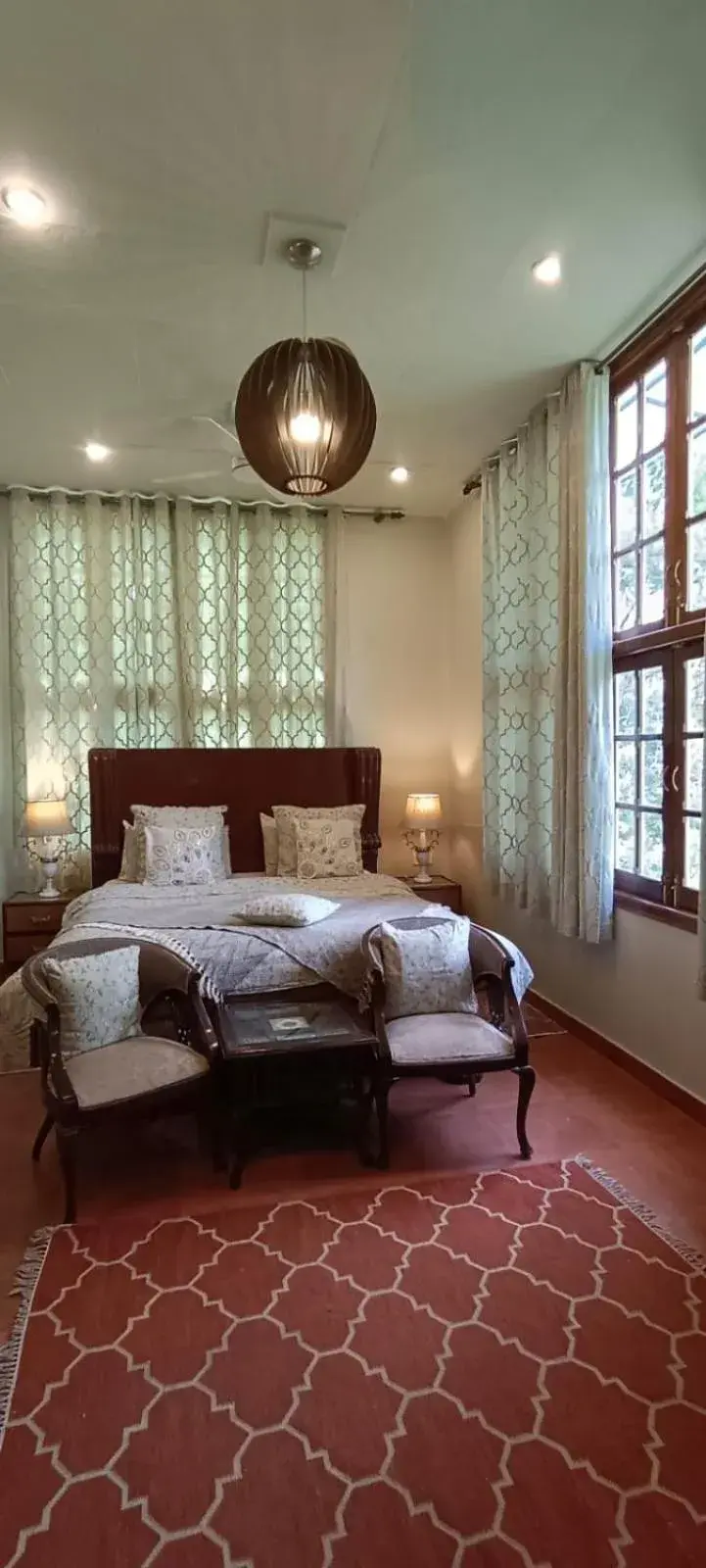 Bed in Ranjit's Svaasa Amritsar Bed in Ranjit's Svaasa Amritsar