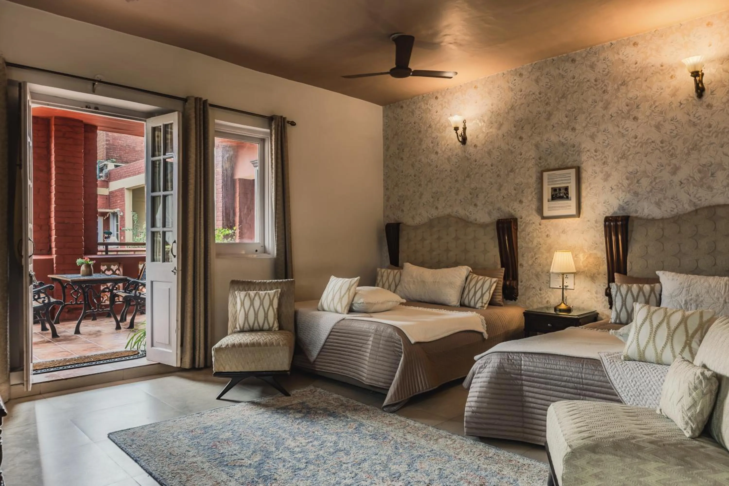 Bed in Ranjit's Svaasa Amritsar