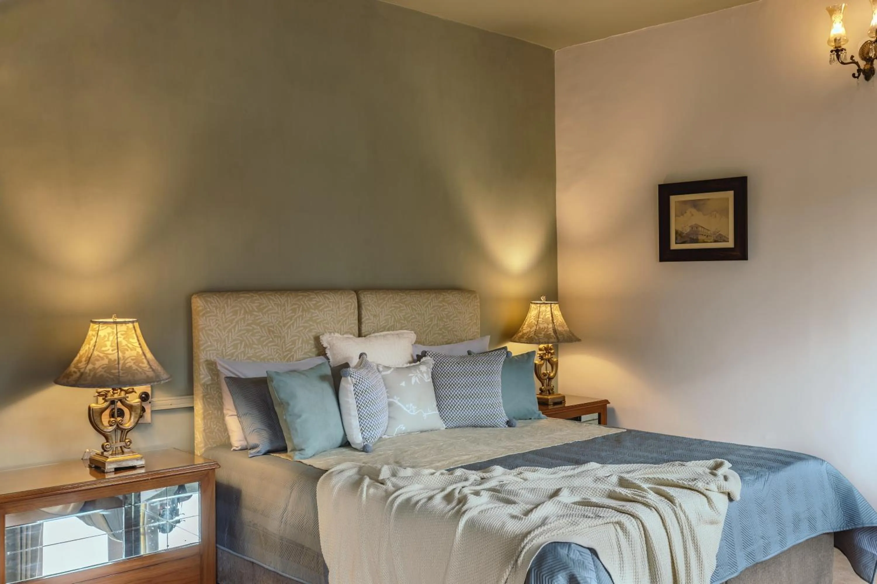 Bed in Ranjit's Svaasa Amritsar