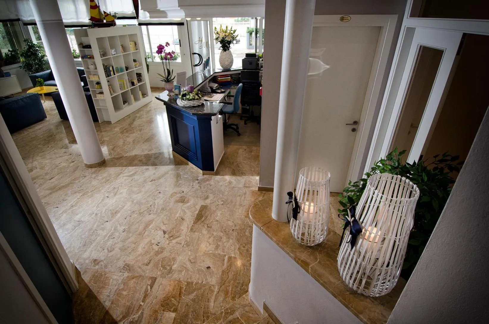 Communal lounge/ TV room in Hotel Marisa