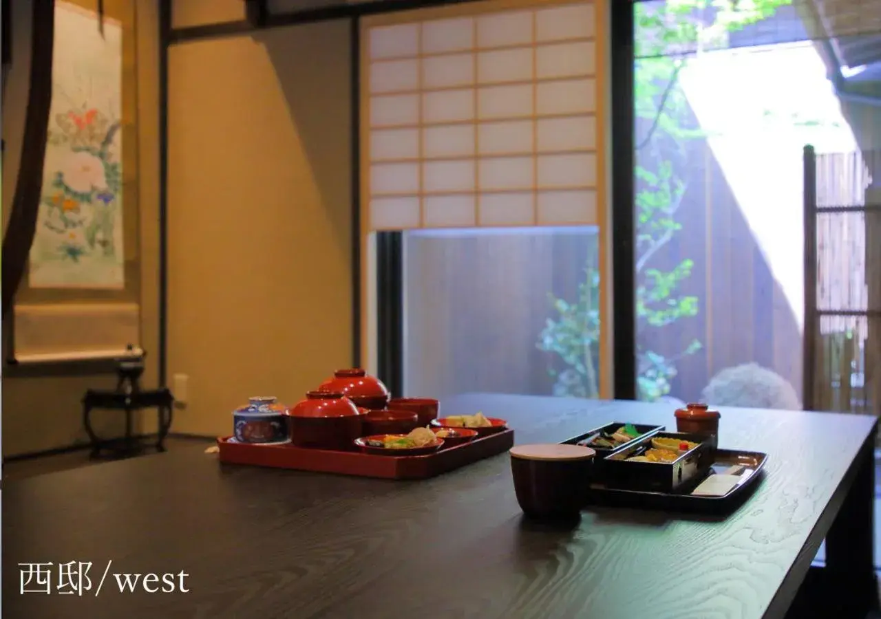 Asian breakfast in Houka Asian breakfast in Houka