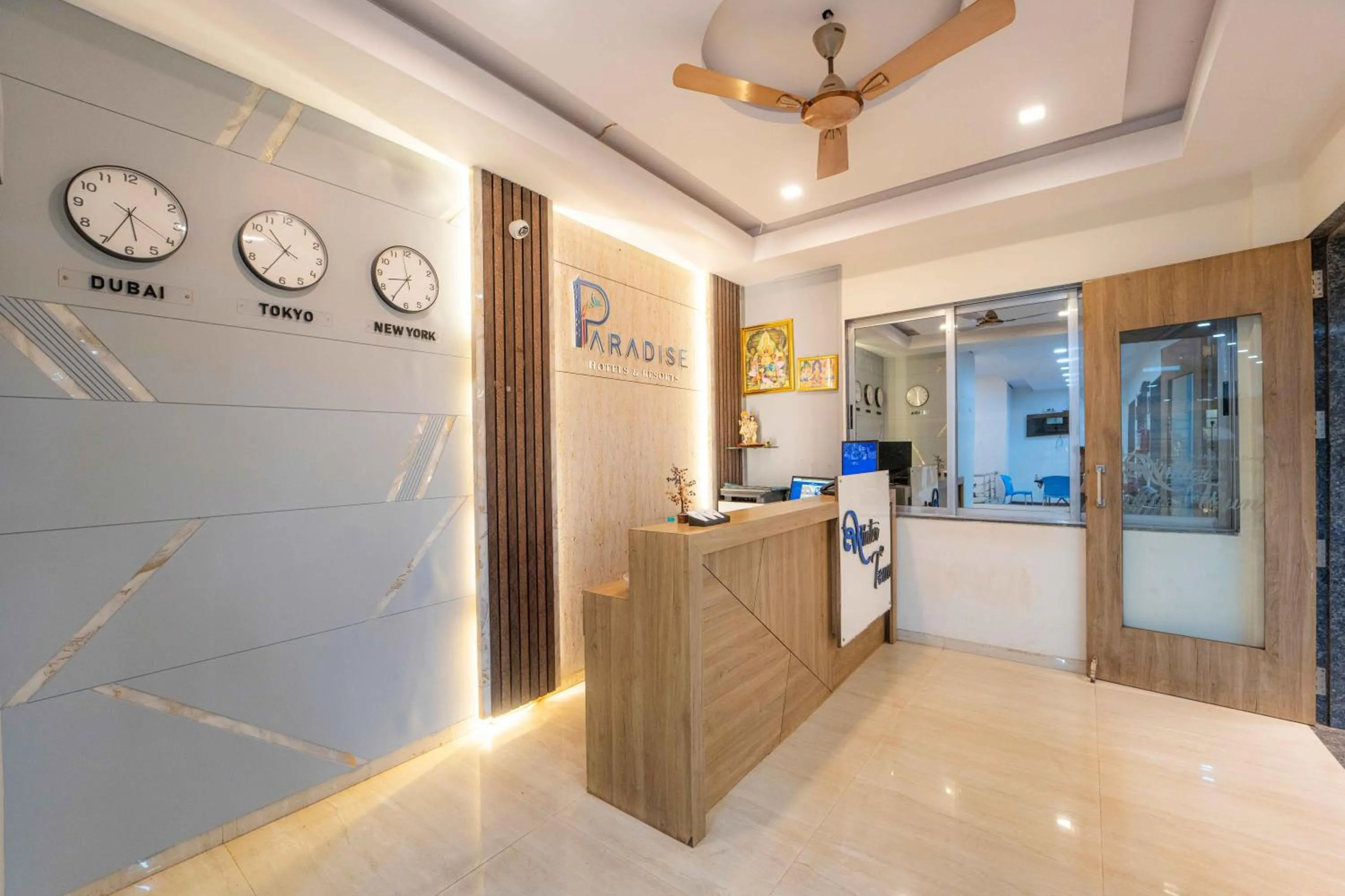 Lobby or reception in Treebo Winter Town Venna Lake