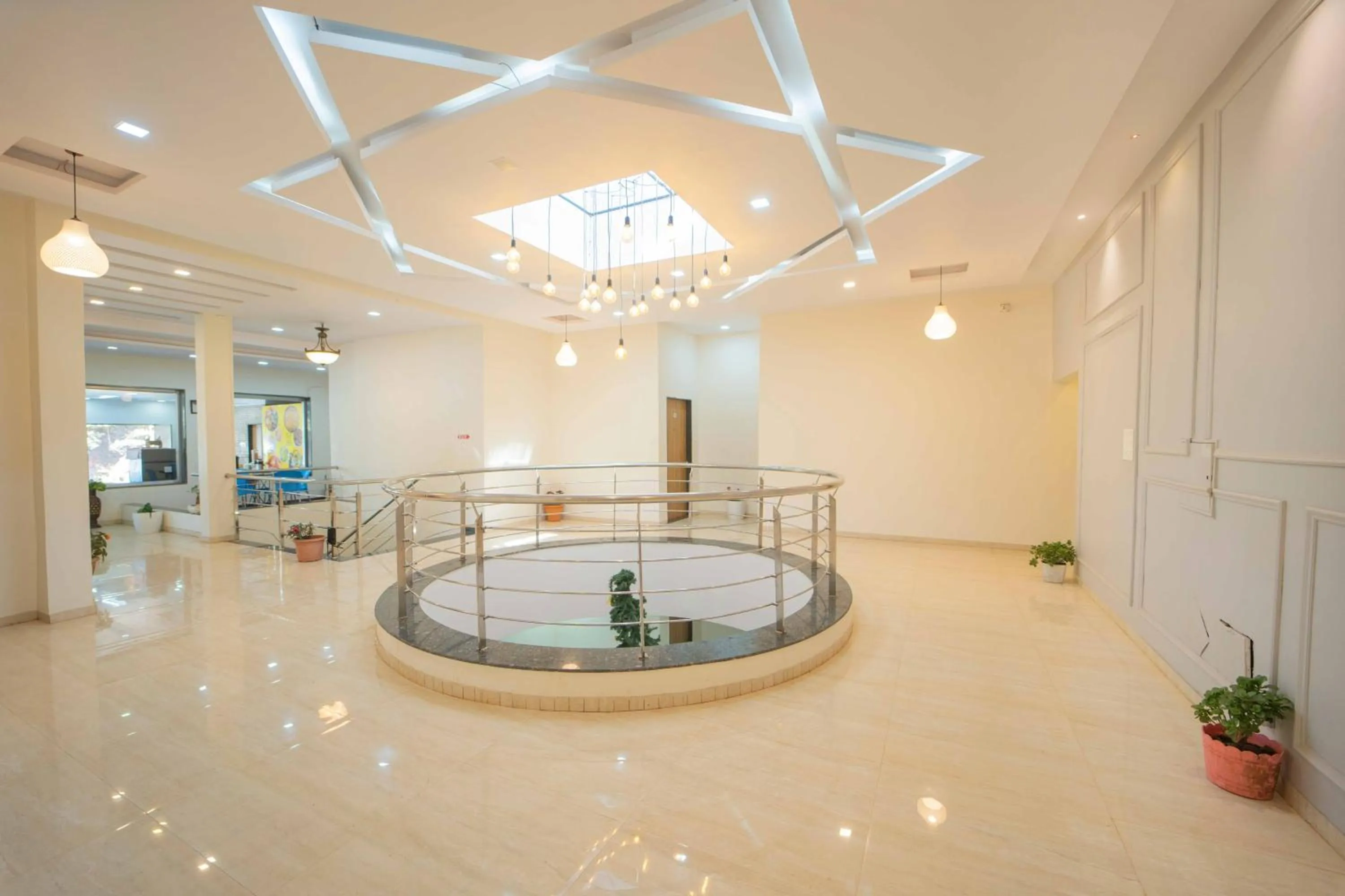 Lobby or reception in Treebo Winter Town Venna Lake