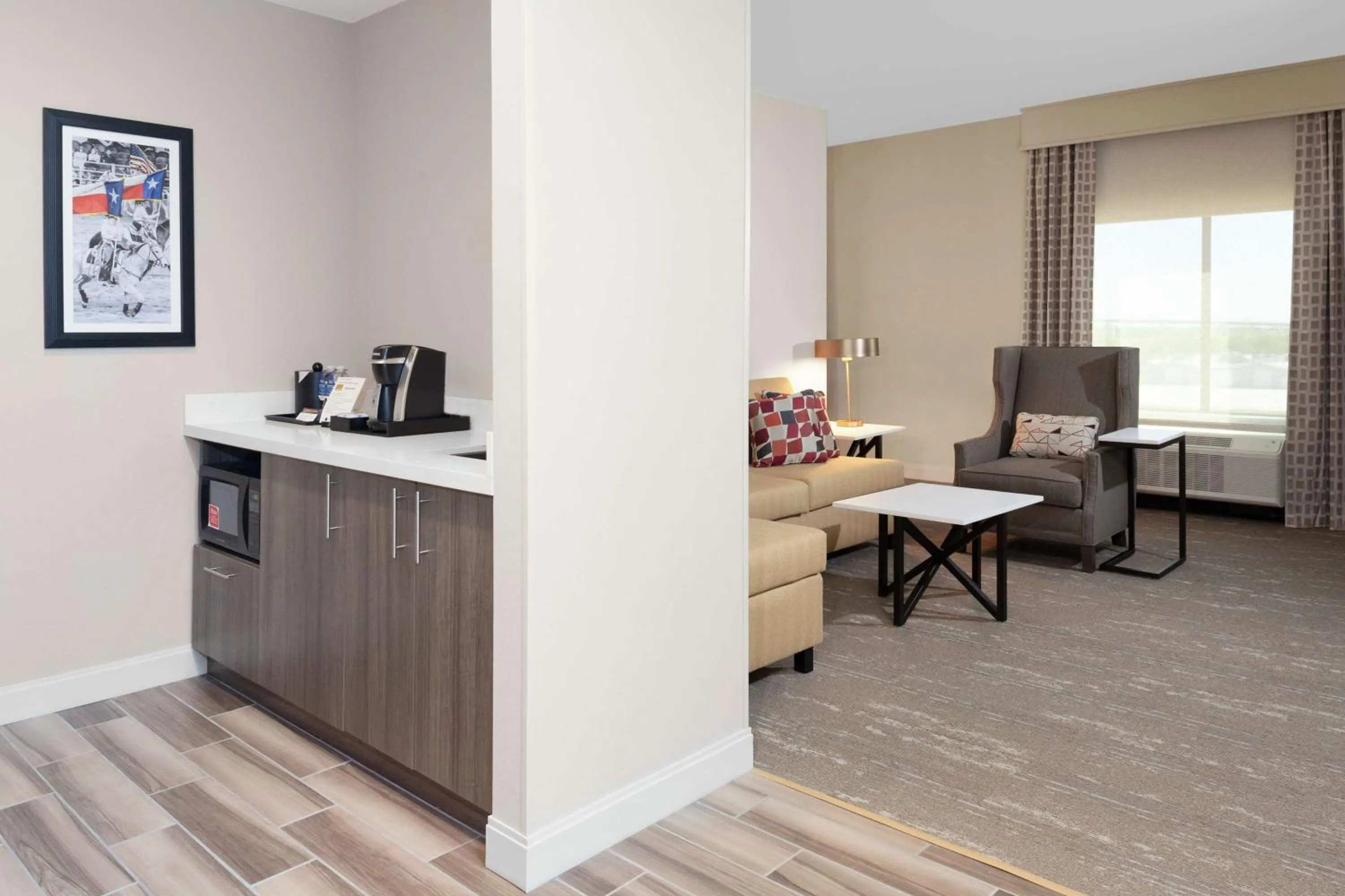 Living room in Hilton Garden Inn Waco