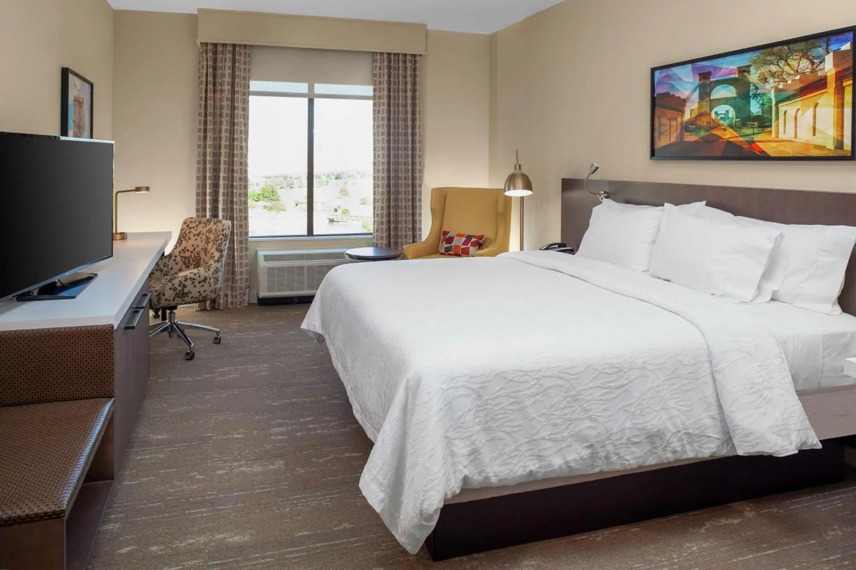 Bedroom, Bed in Hilton Garden Inn Waco Bedroom, Bed in Hilton Garden Inn Waco