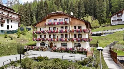 Hotel Mondeval
