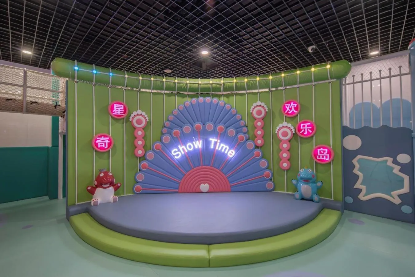 Children play ground in Hilton Dalian Golden Pebble Beach Resort