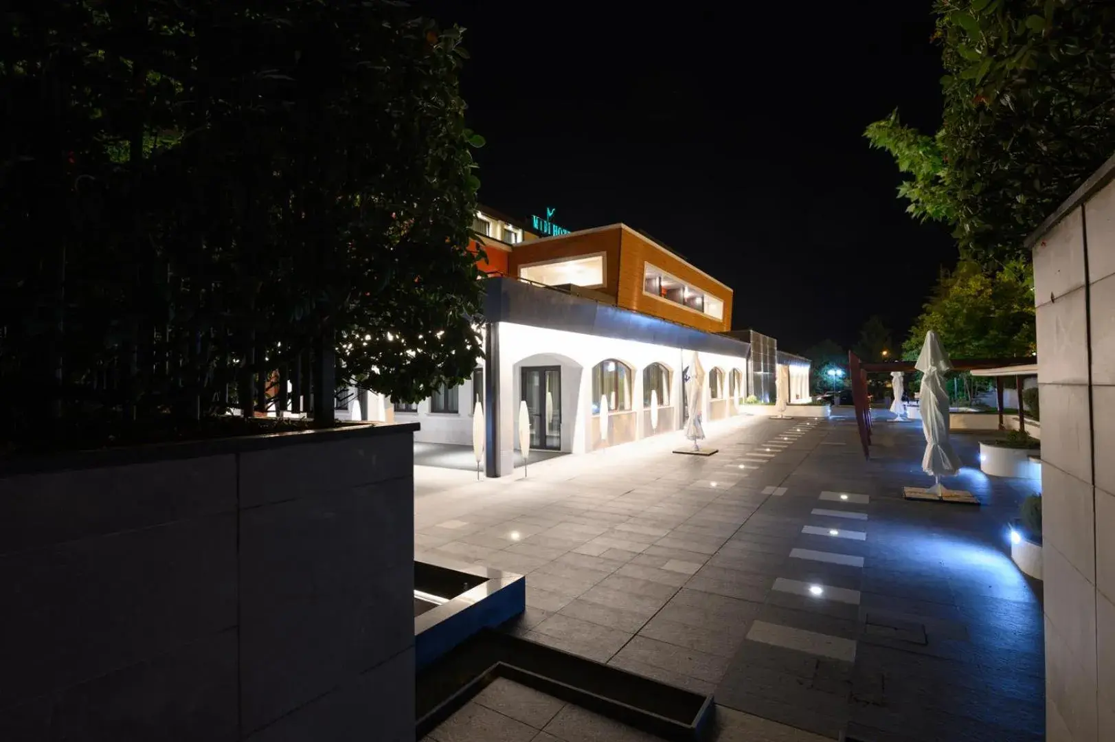 Property building in Bhotel Property building in Bhotel