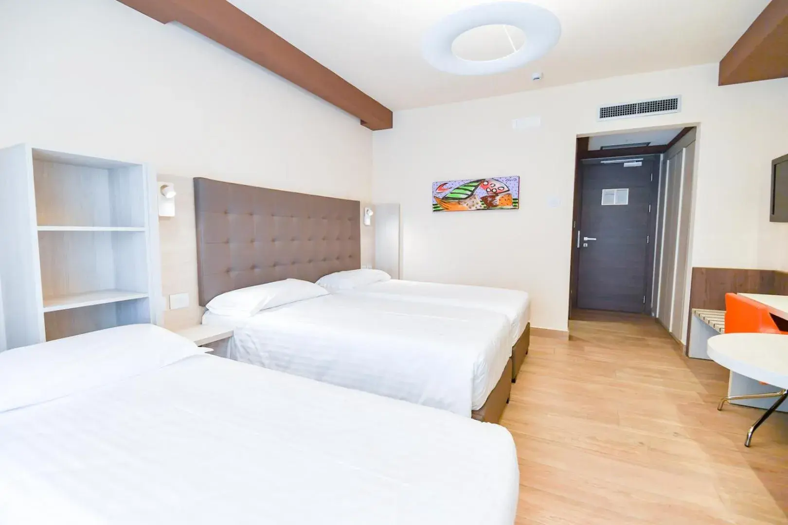 Bed in Bhotel Bed in Bhotel