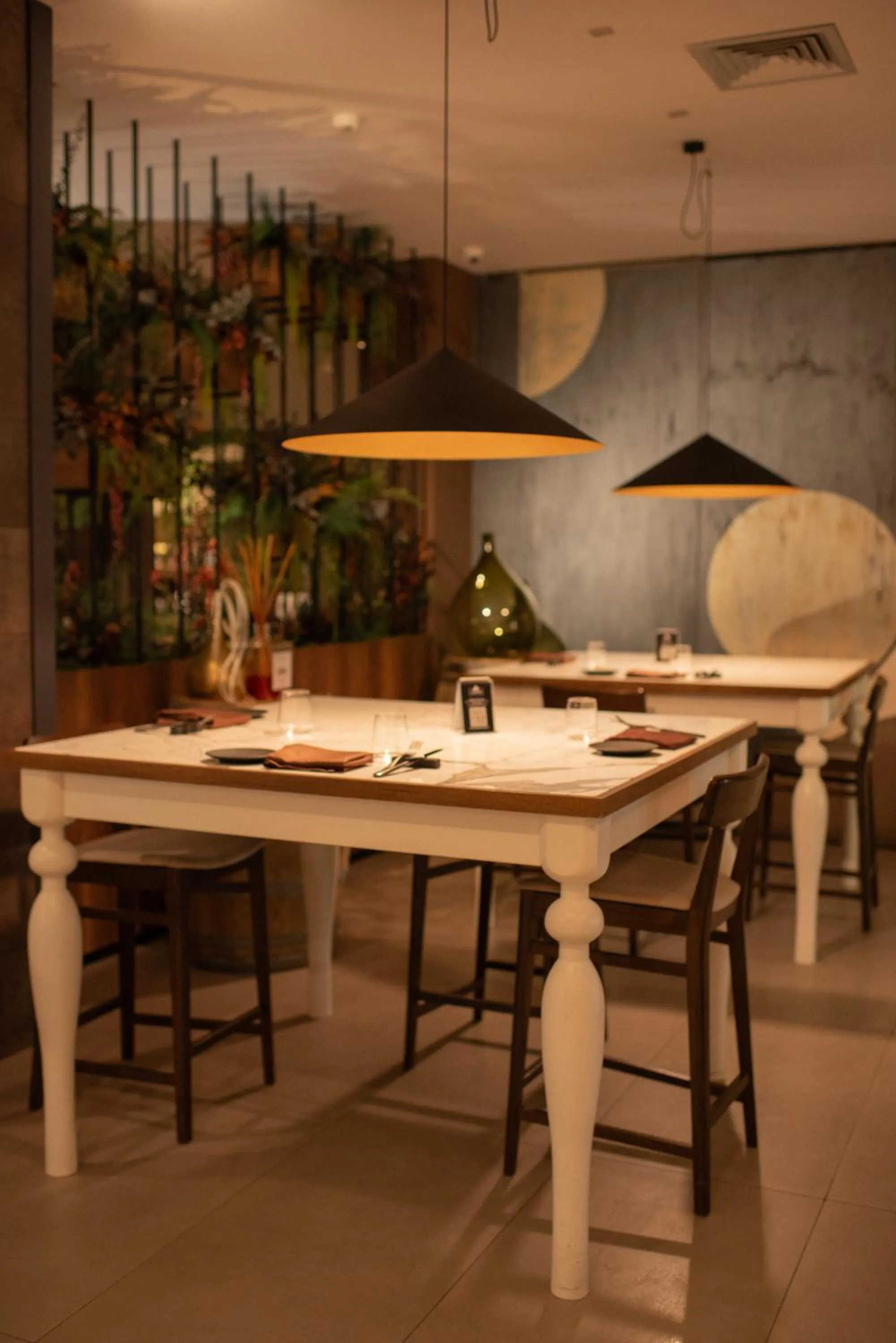 Dining area in Bhotel